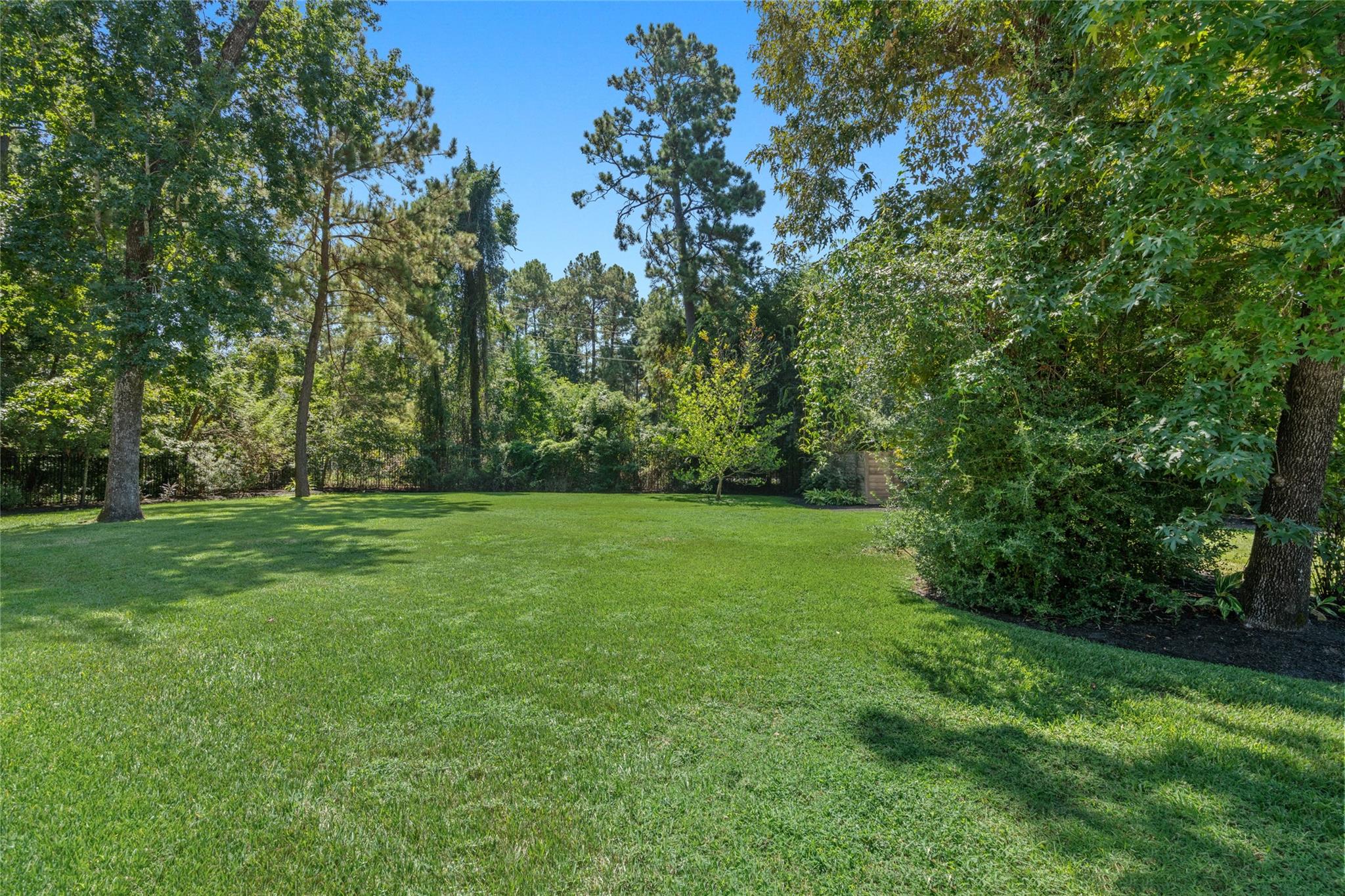 Humble, Texas, 77346, United States, 5 Bedrooms Bedrooms, ,8 BathroomsBathrooms,Residential,Active,1952313