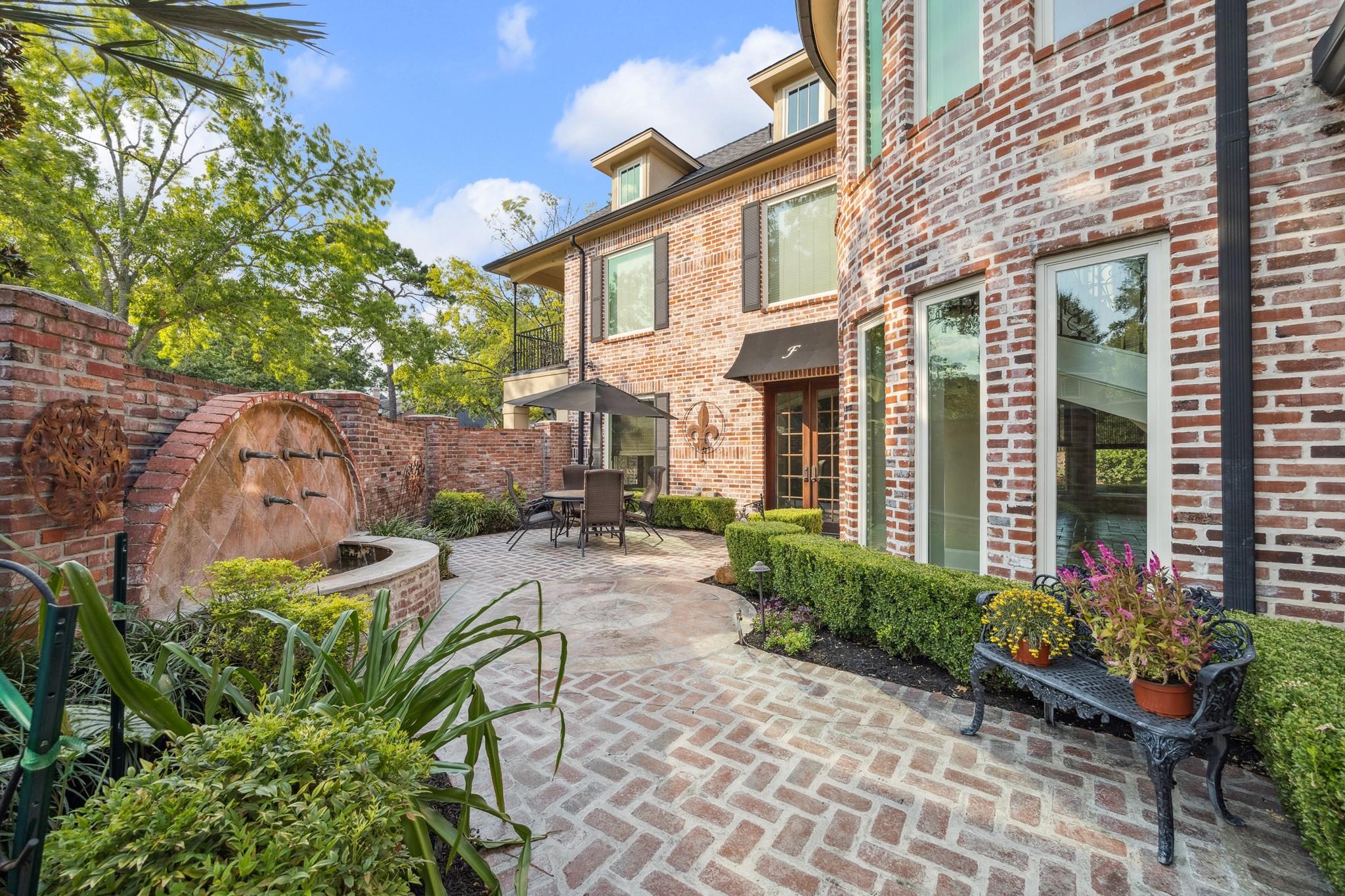 Kingwood, Texas, 77339, United States, 4 Bedrooms Bedrooms, ,4 BathroomsBathrooms,Residential,Active,1941122