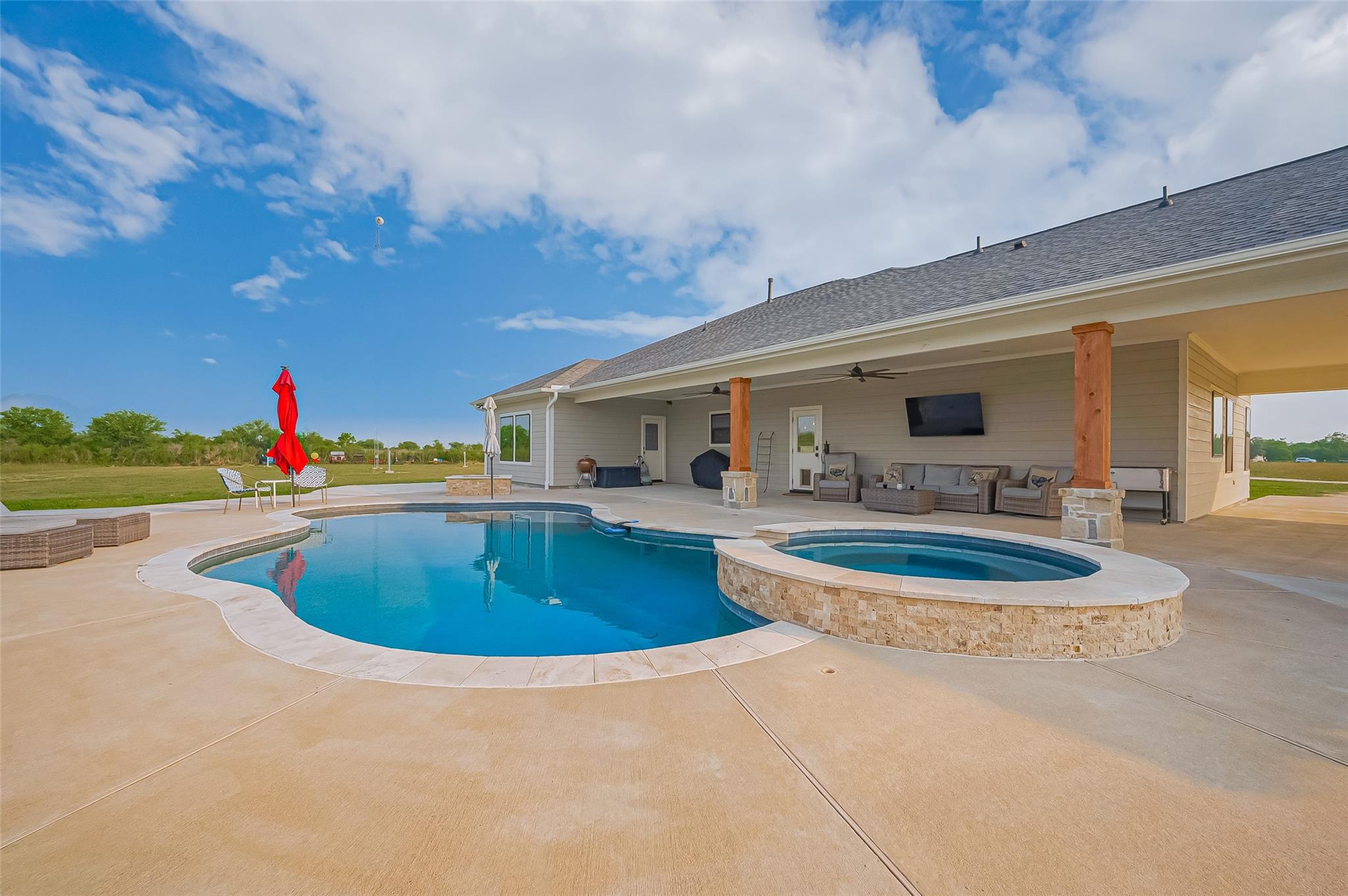 Guy, Texas, 77444, United States, 3 Bedrooms Bedrooms, ,3 BathroomsBathrooms,Residential,Active,1828702