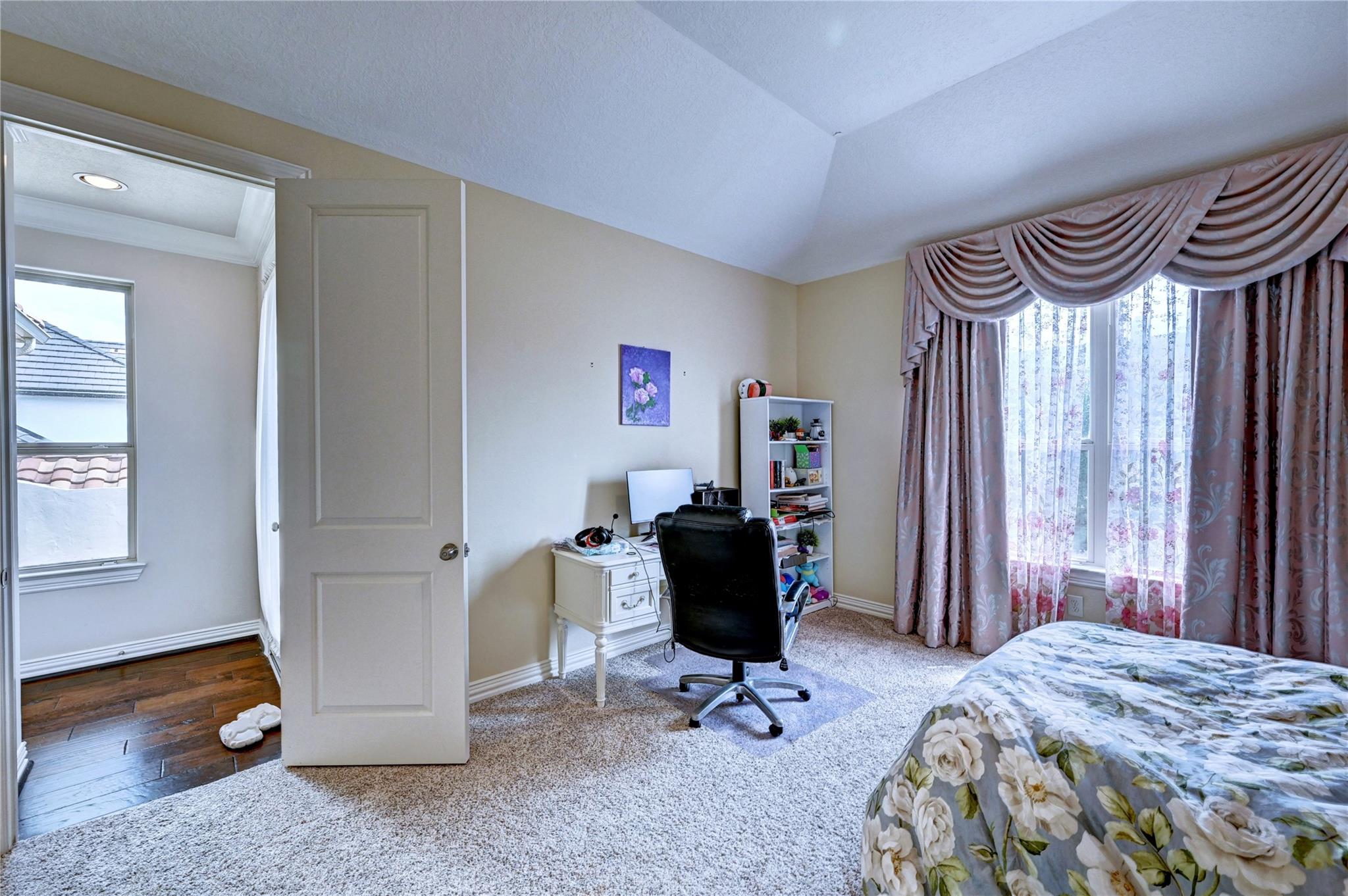 Houston, Texas, 77077, United States, 5 Bedrooms Bedrooms, ,5 BathroomsBathrooms,Residential,Active,1929700