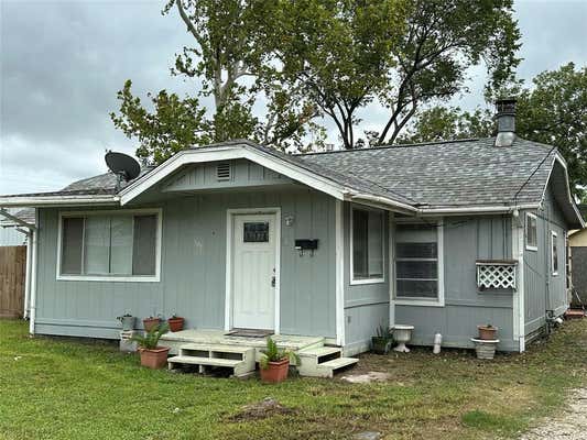 107 AVENUE E, HIGHLANDS, TX 77562 - Image 1