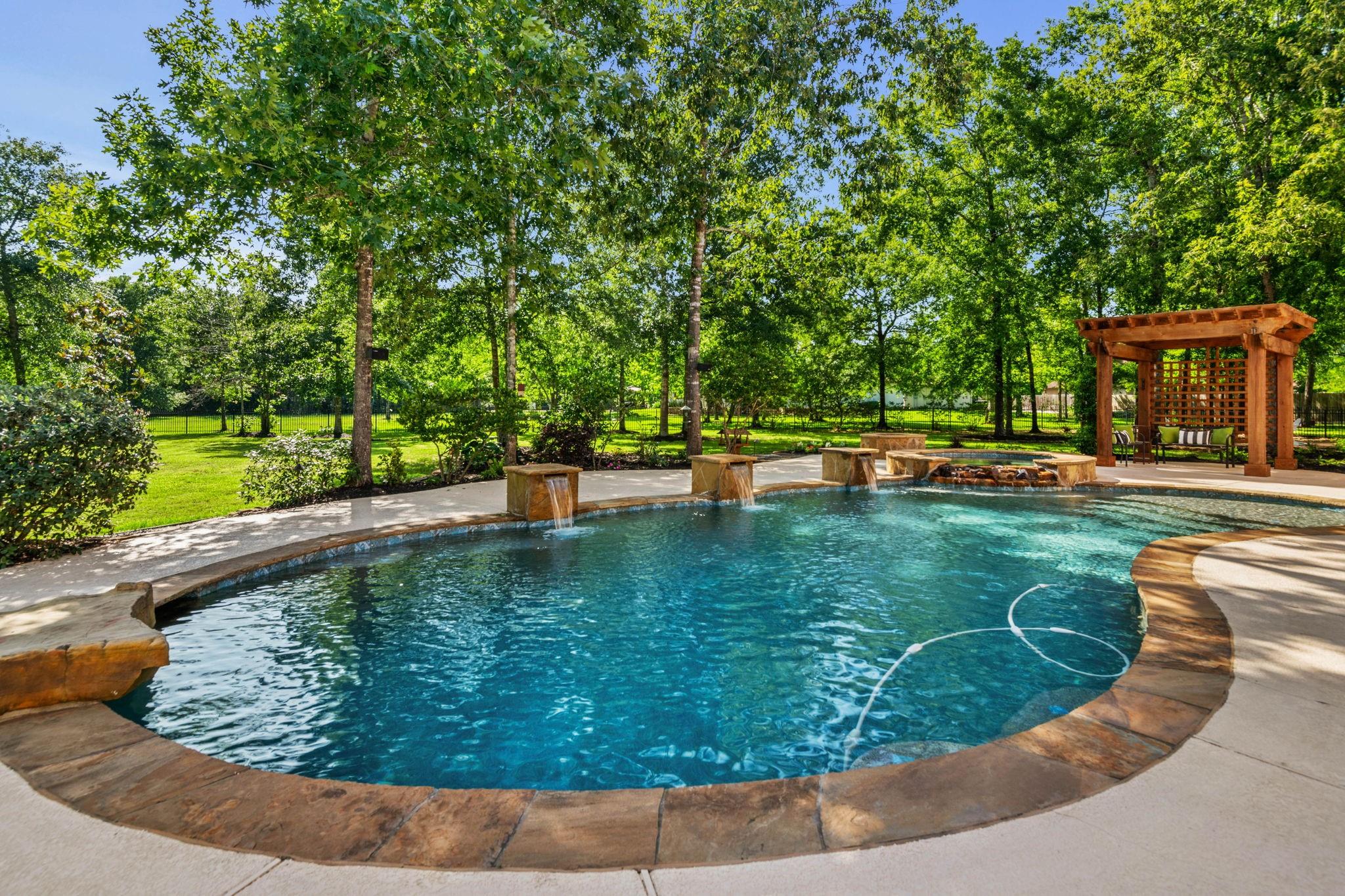 Spring, Texas, 77386, United States, 5 Bedrooms Bedrooms, ,5 BathroomsBathrooms,Residential,Active,1898206