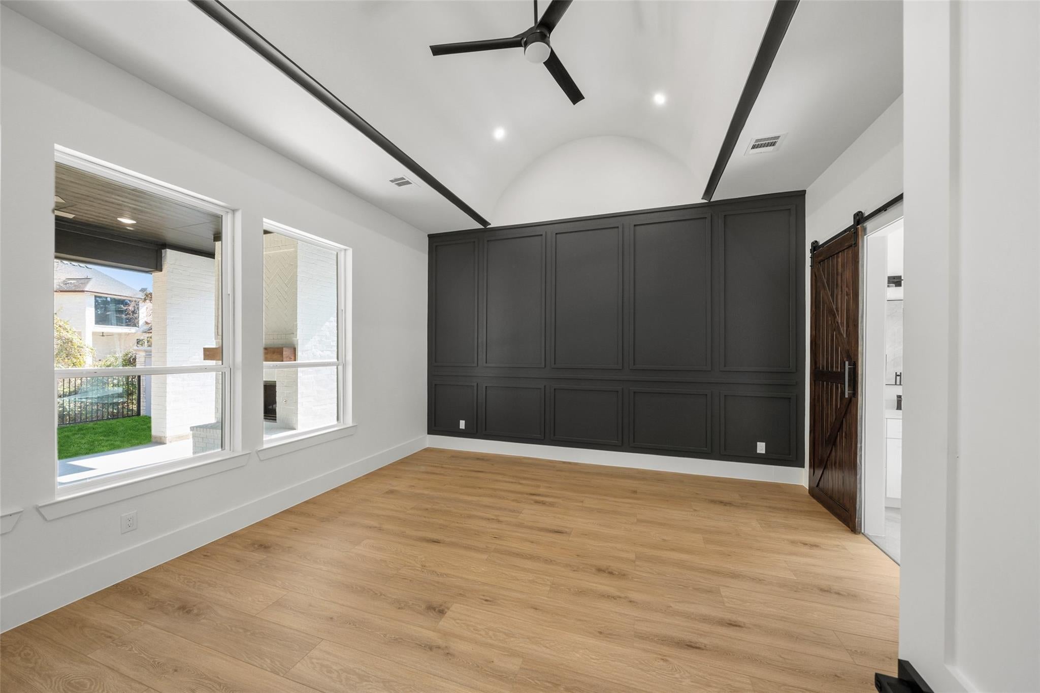 Montgomery, Texas, 77356, United States, 4 Bedrooms Bedrooms, ,4 BathroomsBathrooms,Residential,Active,2018186