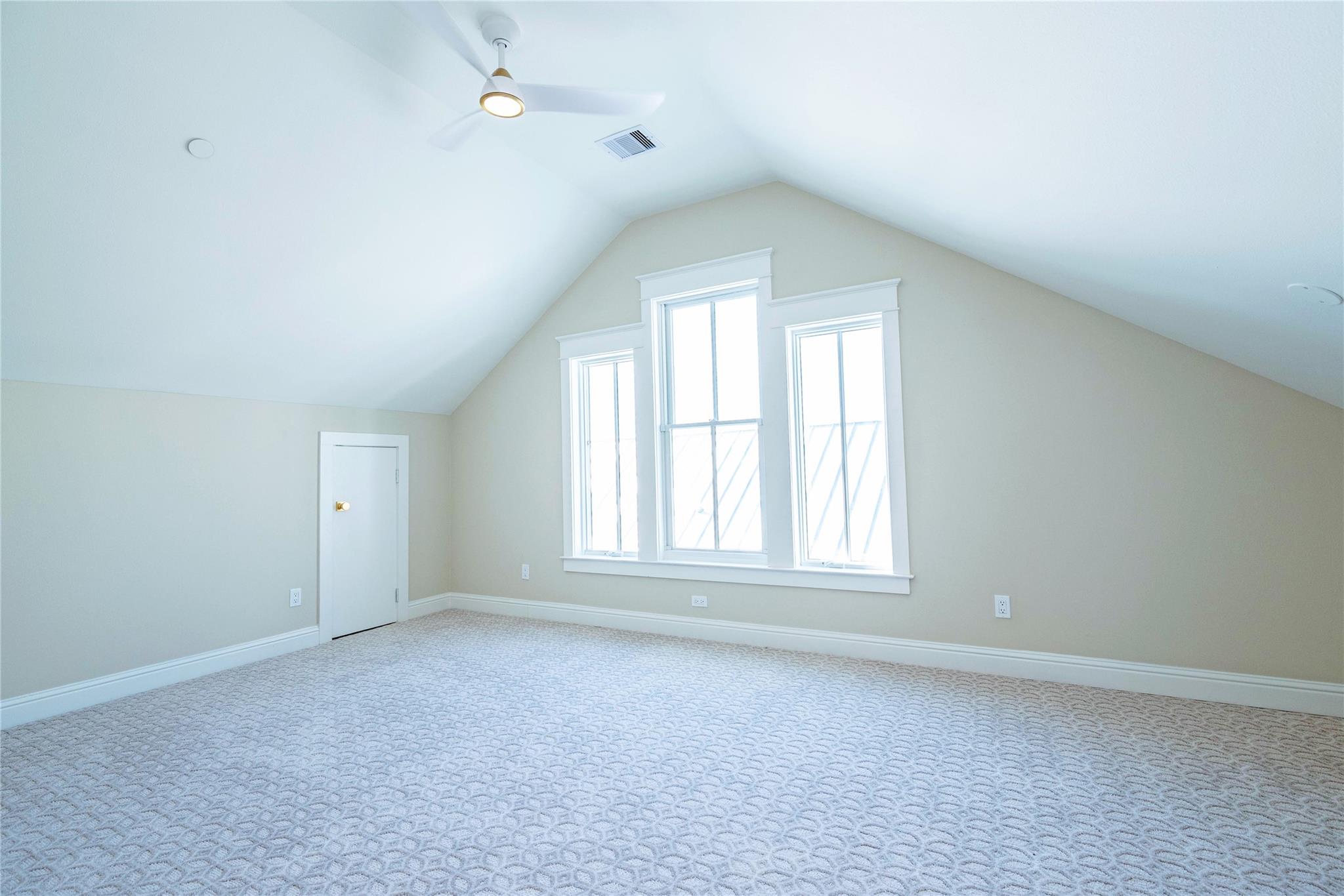 Galveston, Texas, 77554, United States, 6 Bedrooms Bedrooms, ,6 BathroomsBathrooms,Residential,Active,2014924