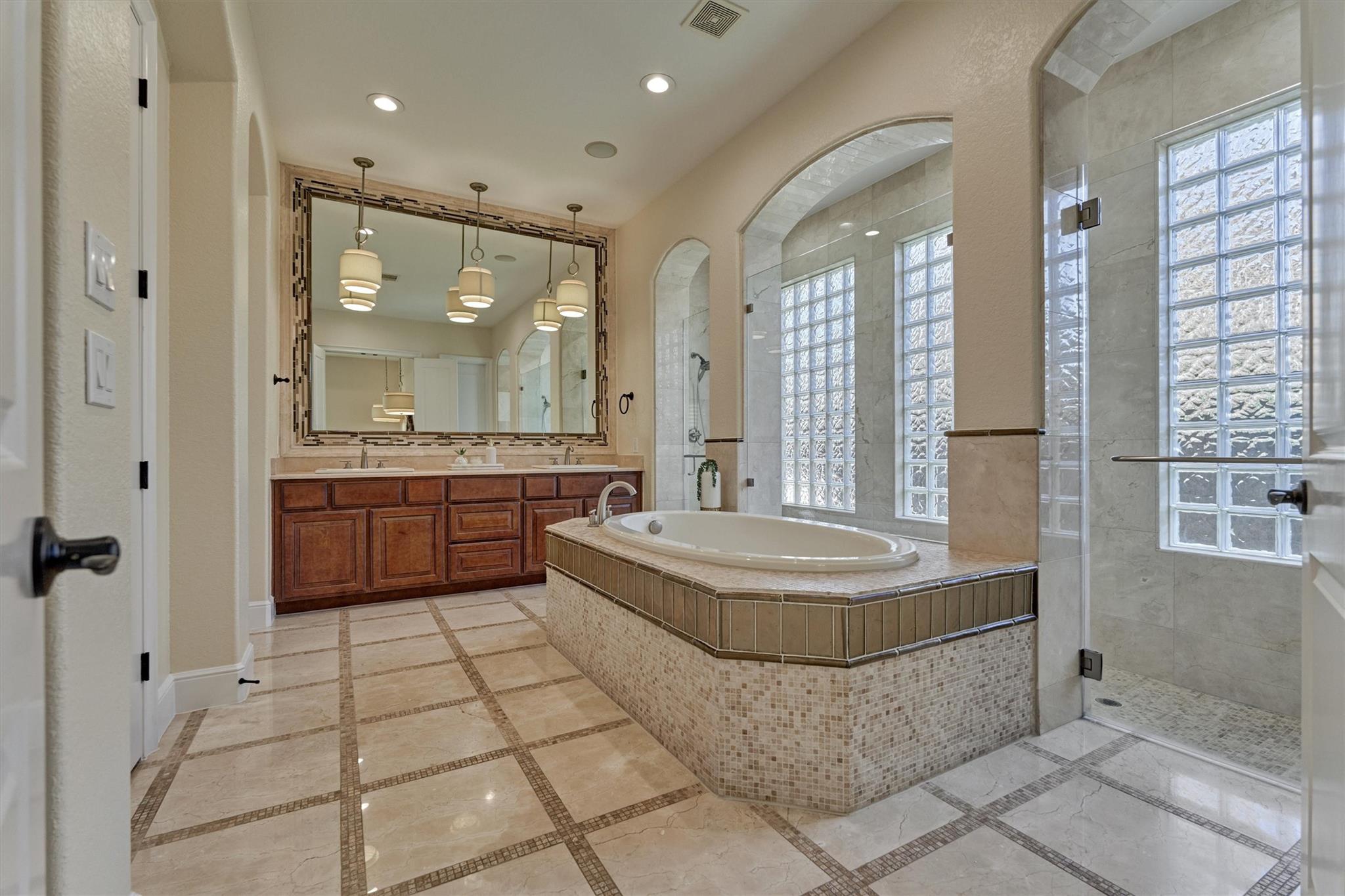 Spring, Texas, 77389, United States, 4 Bedrooms Bedrooms, ,5 BathroomsBathrooms,Residential,Active,2011447