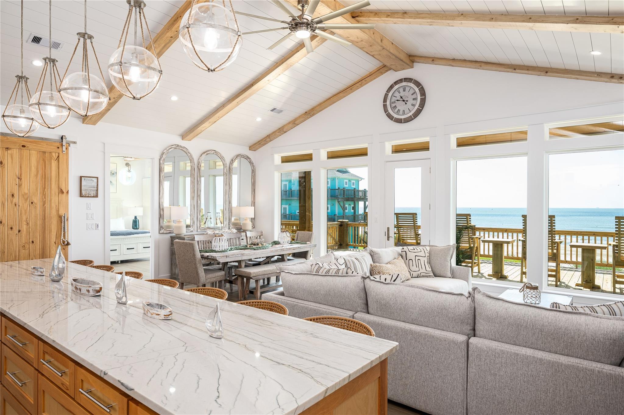 Crystal Beach, Texas, 77650, United States, 4 Bedrooms Bedrooms, ,3 BathroomsBathrooms,Residential,Active,1944100