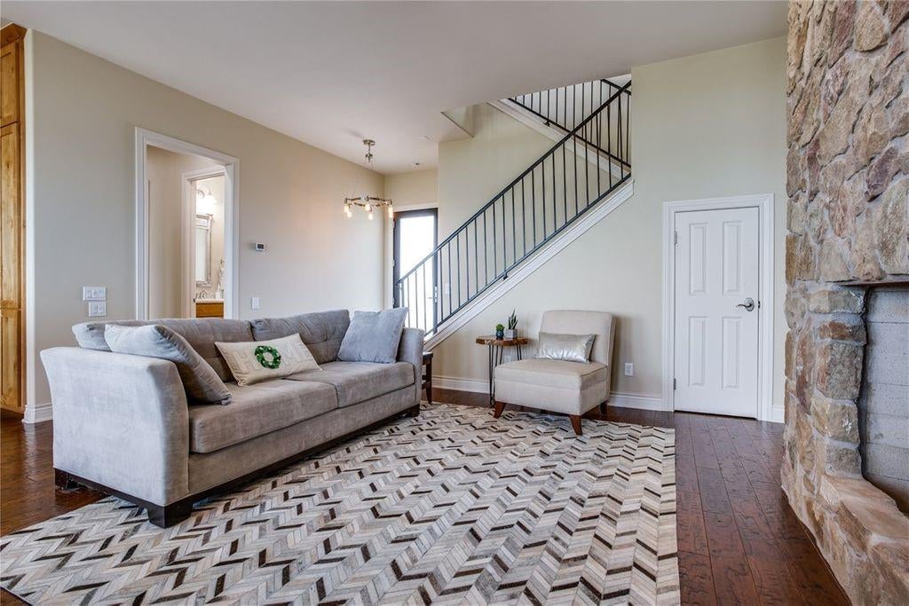 Burnet, Texas, 78611, United States, ,4 BathroomsBathrooms,Residential,Active,1702915