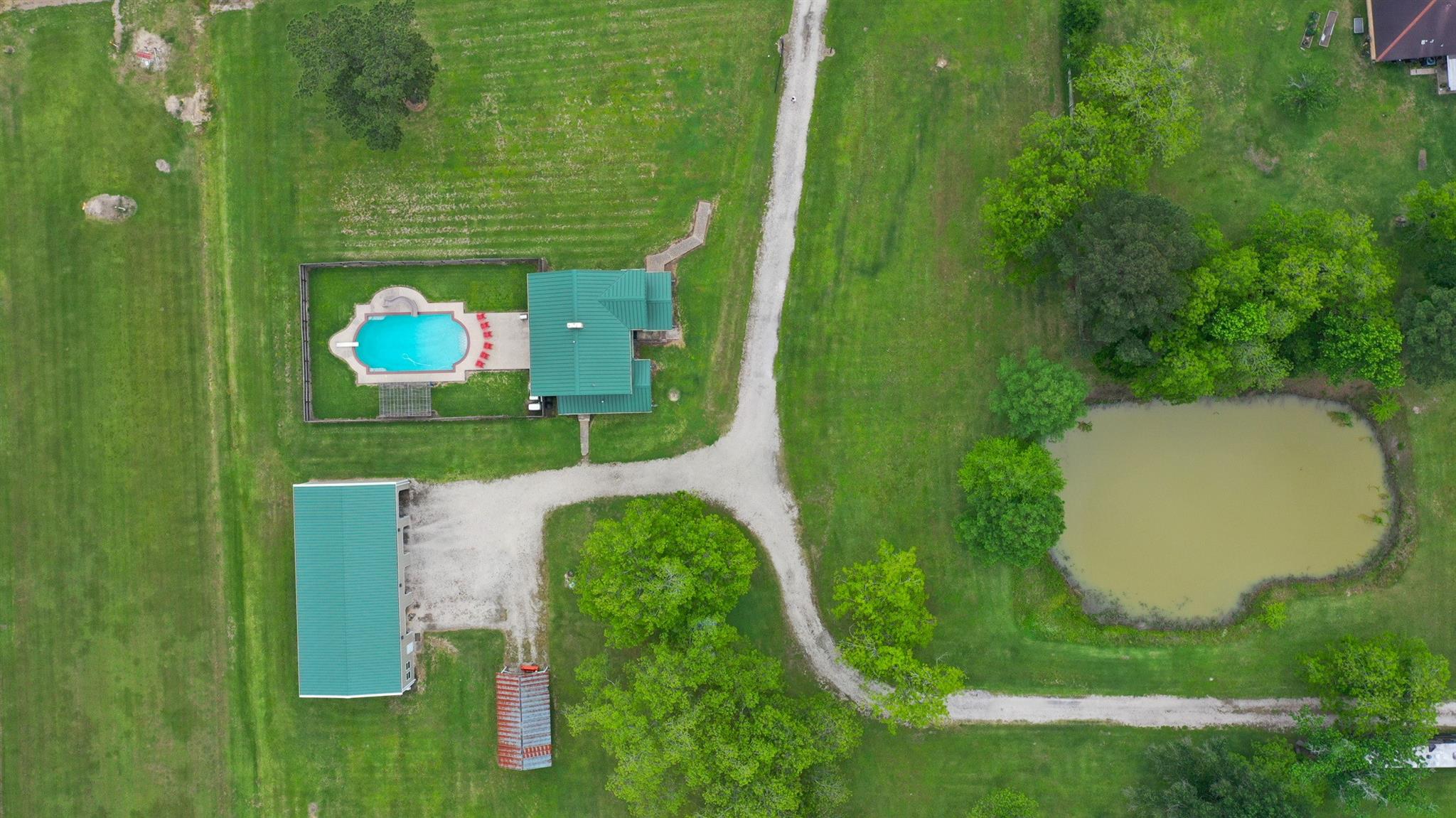 Highlands, Texas, 77562, United States, ,3 BathroomsBathrooms,Residential,Active,1780312