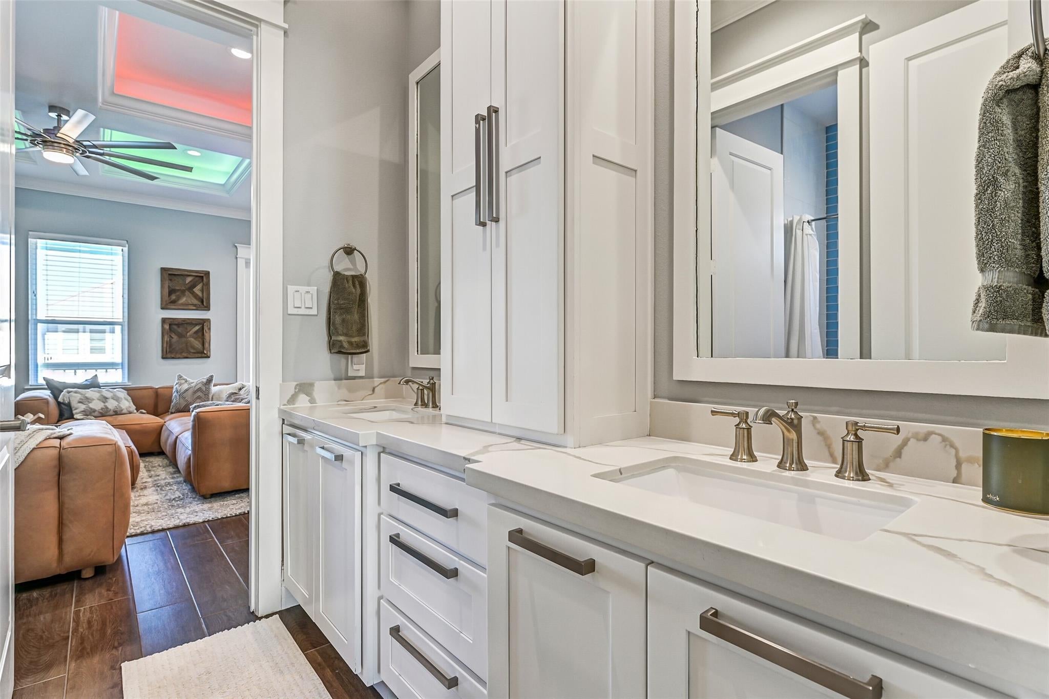 Galveston, Texas, 77554, United States, 4 Bedrooms Bedrooms, ,5 BathroomsBathrooms,Residential,Active,2011856