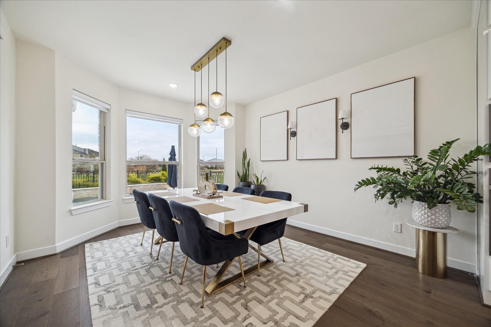 Sugar Land, Texas, 77479, United States, 4 Bedrooms Bedrooms, ,5 BathroomsBathrooms,Residential,Active,2006987