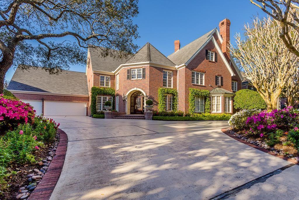 Sugar Land, Texas, 77479, United States, 6 Bedrooms Bedrooms, ,9 BathroomsBathrooms,Residential,Active,1970925