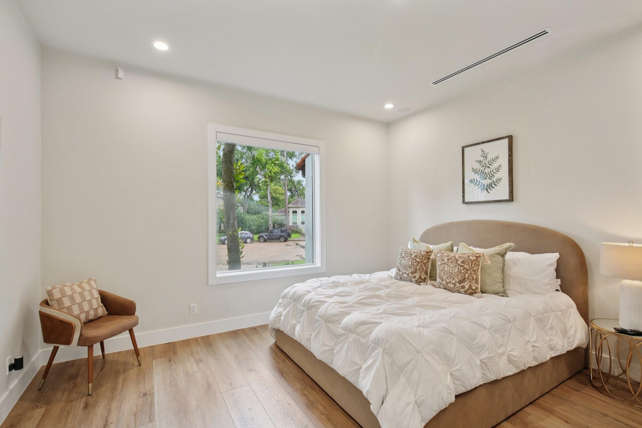 Houston, Texas, 77079, United States, 5 Bedrooms Bedrooms, ,6 BathroomsBathrooms,Residential,Active,1960174