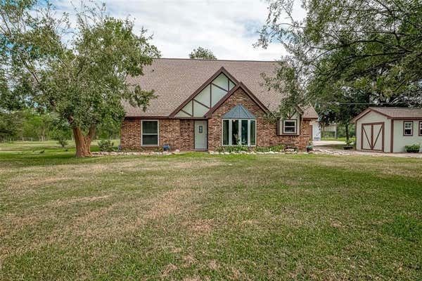 17903 WINDMILL RD, DAMON, TX 77430 - Image 1