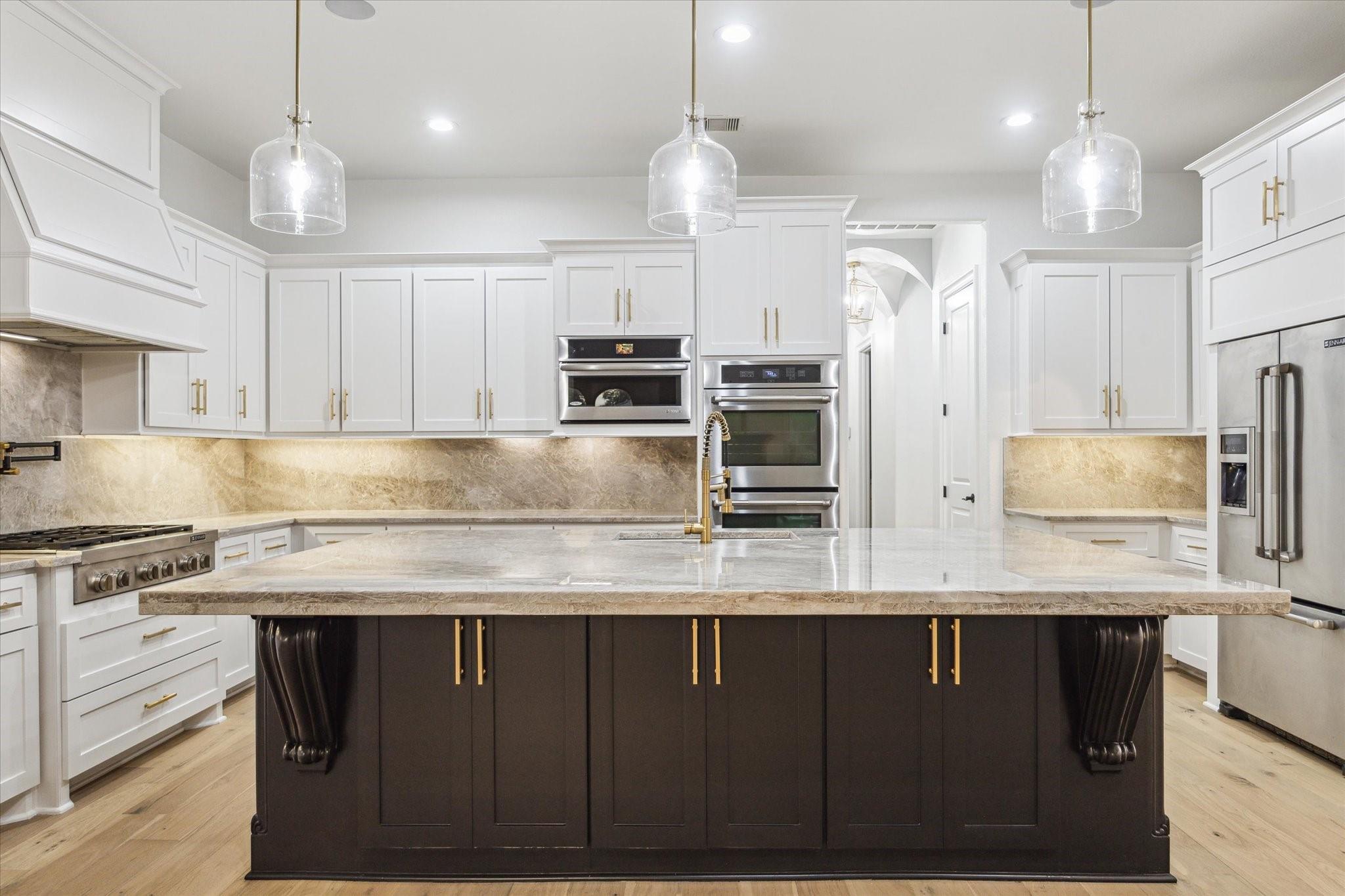 Missouri City, Texas, 77459, United States, 5 Bedrooms Bedrooms, ,7 BathroomsBathrooms,Residential,Active,2015465