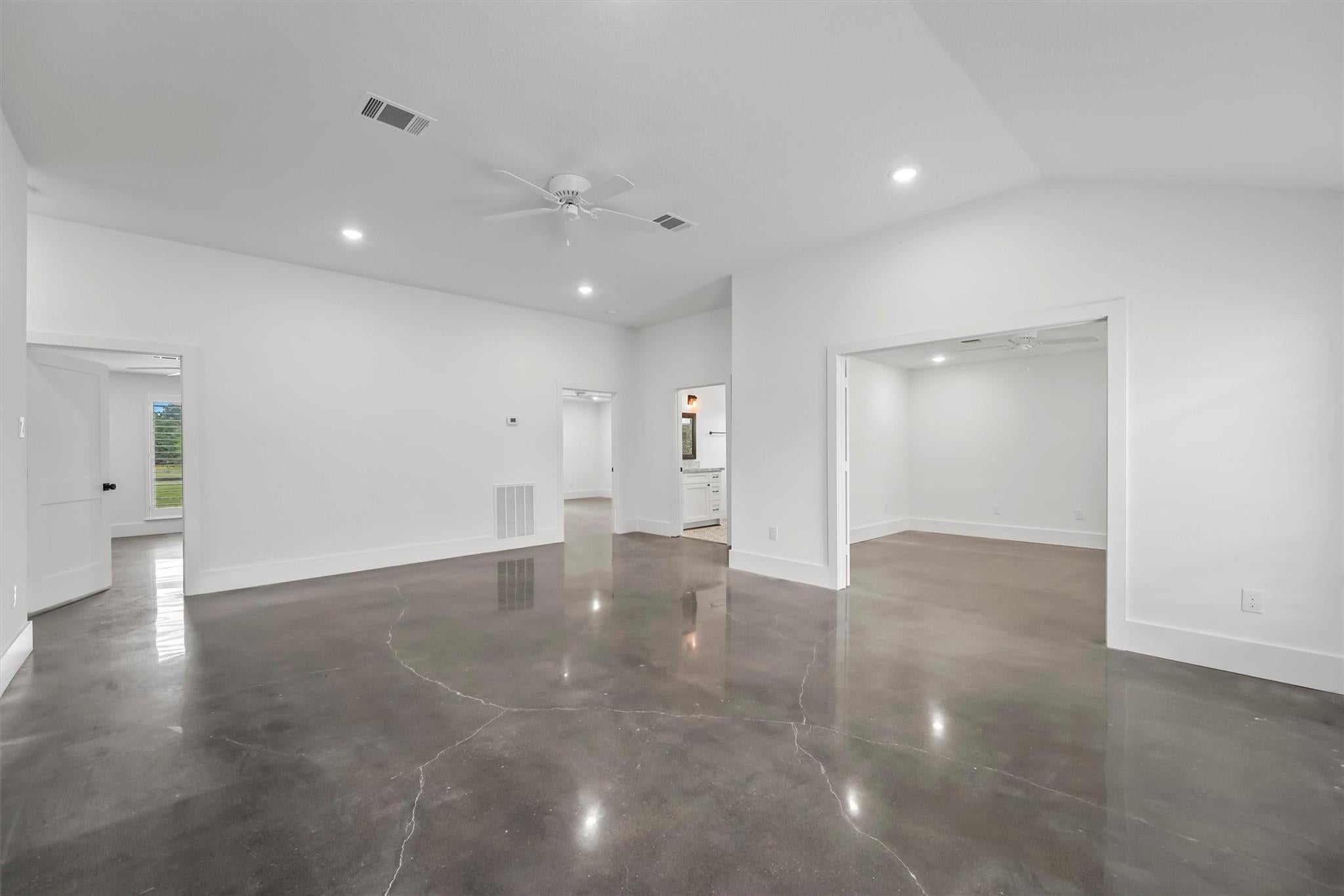 Anderson, Texas, 77830, United States, 6 Bedrooms Bedrooms, ,3 BathroomsBathrooms,Residential,Active,2007292