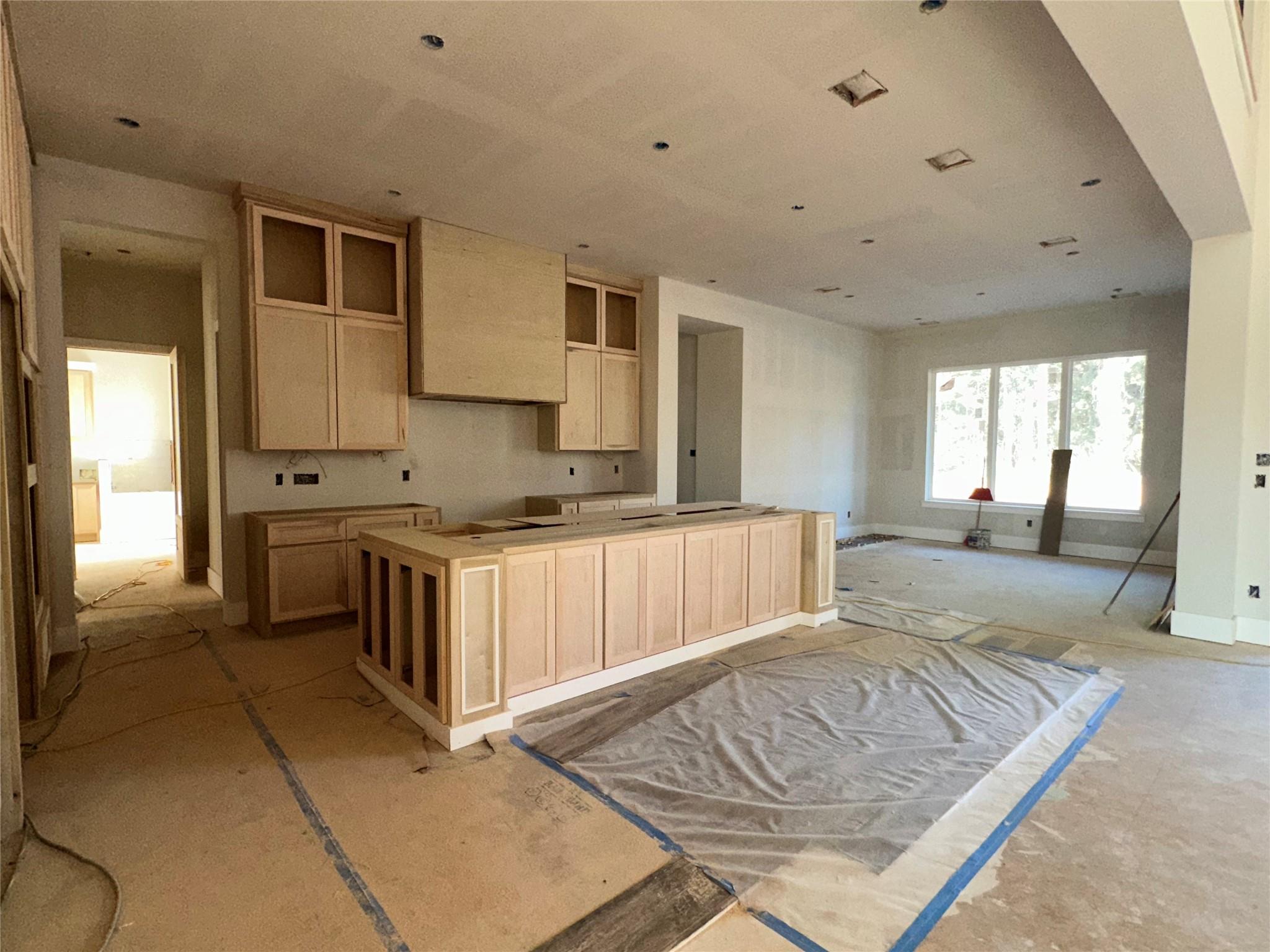 Montgomery, Texas, 77316, United States, 5 Bedrooms Bedrooms, ,7 BathroomsBathrooms,Residential,Active,1965996