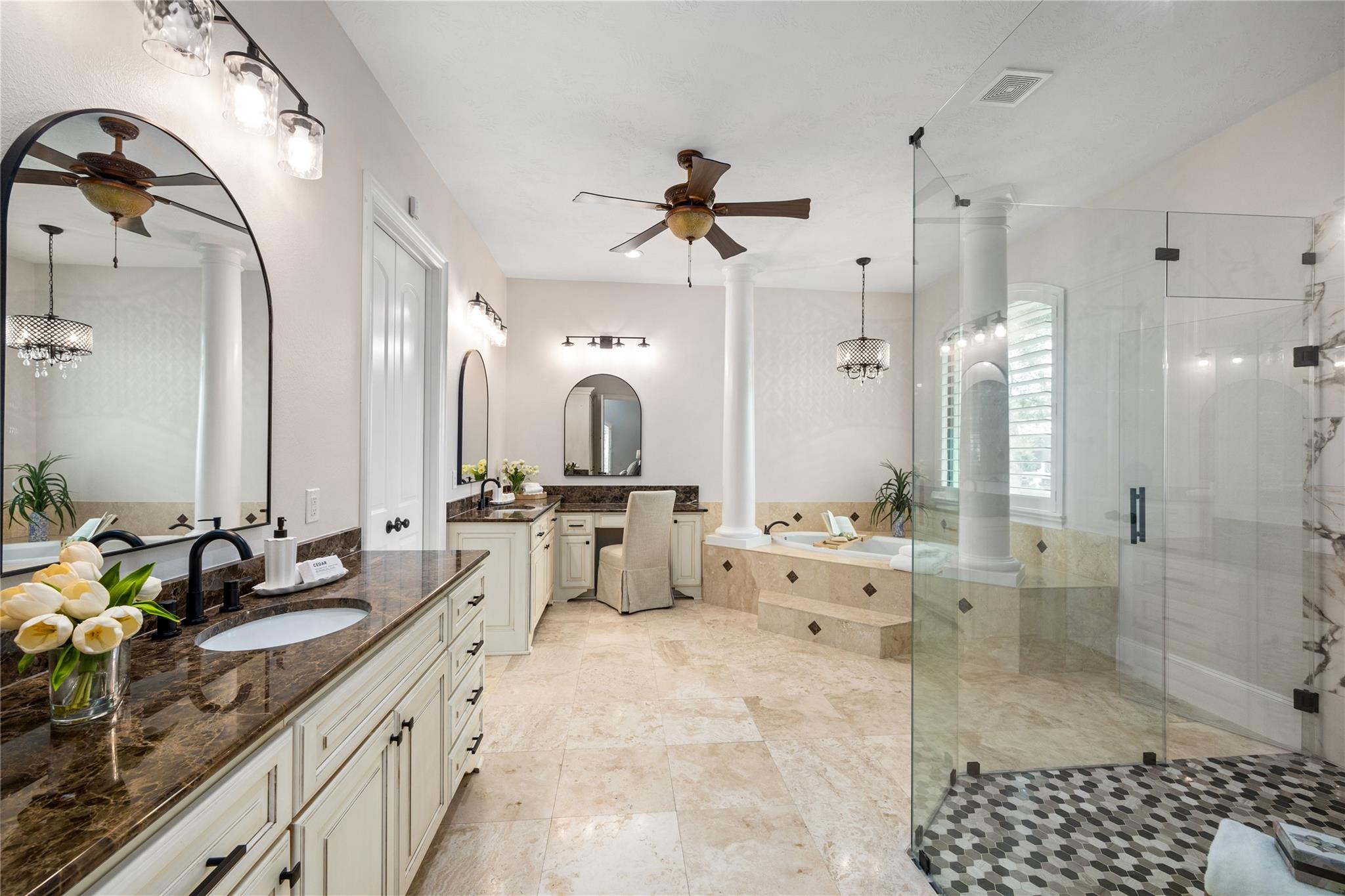 Missouri City, Texas, 77459, United States, 5 Bedrooms Bedrooms, ,6 BathroomsBathrooms,Residential,Active,1764880