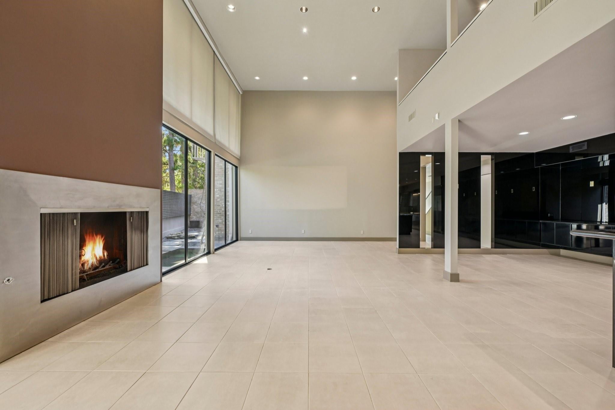 Houston, Texas, 77027, United States, 3 Bedrooms Bedrooms, ,4 BathroomsBathrooms,Residential,Active,1969670