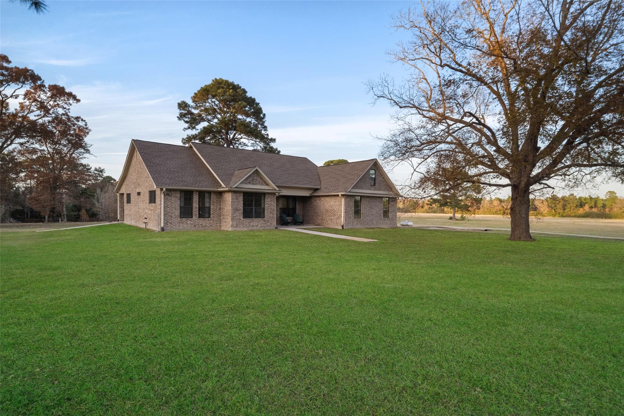 Trinity, Texas, 75862, United States, 3 Bedrooms Bedrooms, ,3 BathroomsBathrooms,Residential,Active,1998594