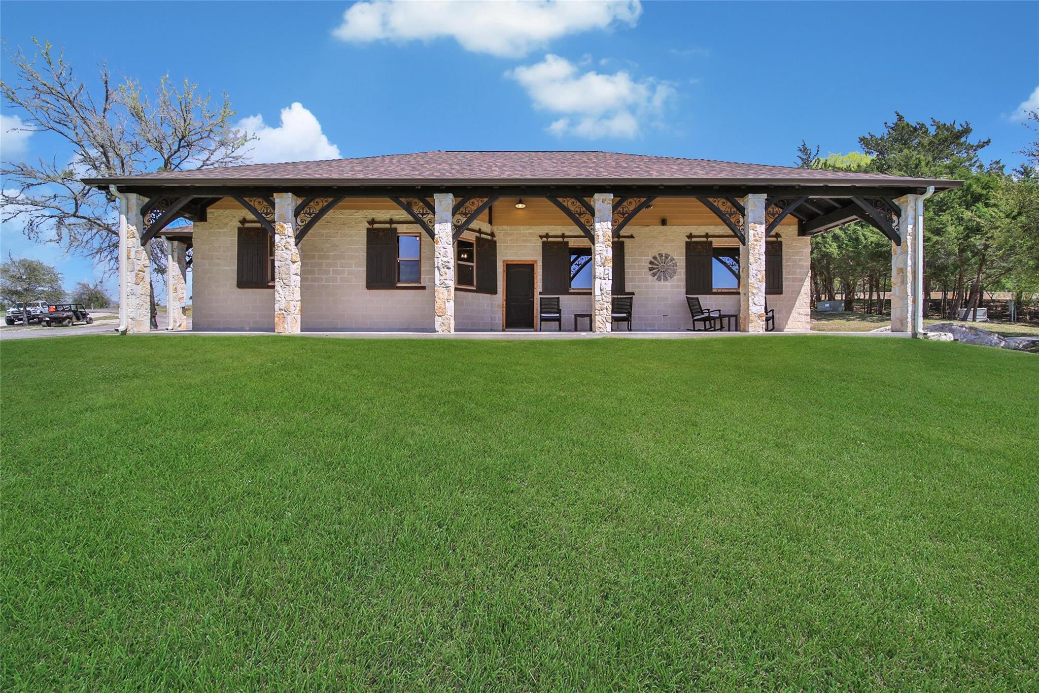 Montgomery, Texas, 77316, United States, 6 Bedrooms Bedrooms, ,6 BathroomsBathrooms,Residential,Active,1907981