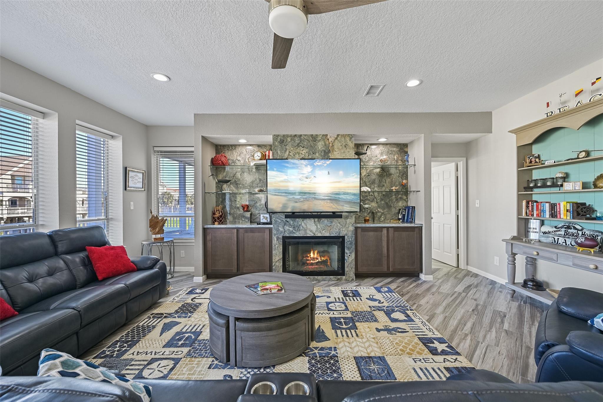 Galveston, Texas, 77554, United States, ,3 BathroomsBathrooms,Residential,Active,1867906