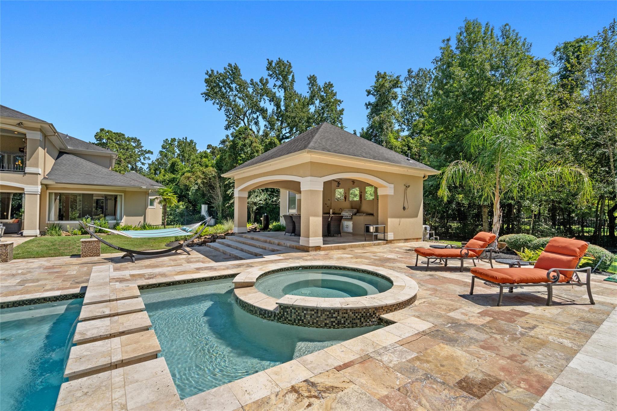 Humble, Texas, 77346, United States, 5 Bedrooms Bedrooms, ,8 BathroomsBathrooms,Residential,Active,2010145