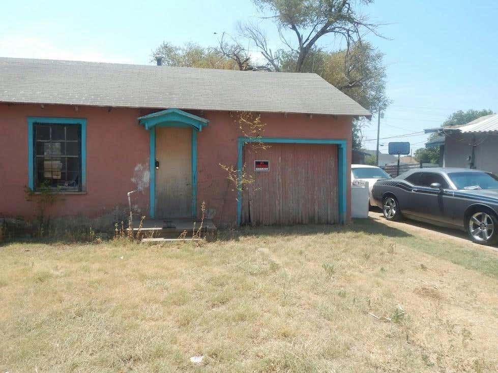 523 W JACKSON ST, FLOYDADA, TX 79235, photo 1 of 7