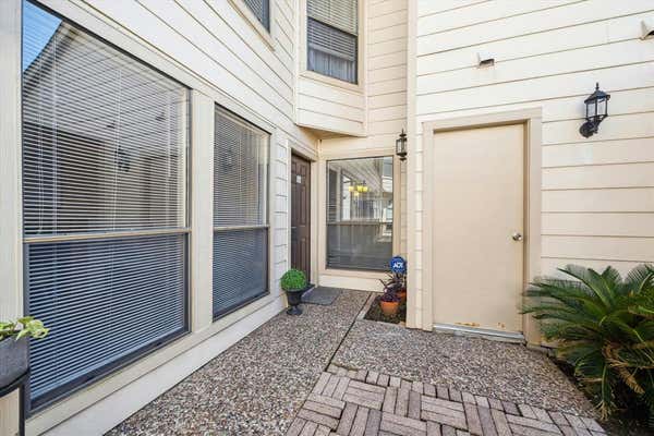 2277 S KIRKWOOD RD APT 206, HOUSTON, TX 77077 - Image 1