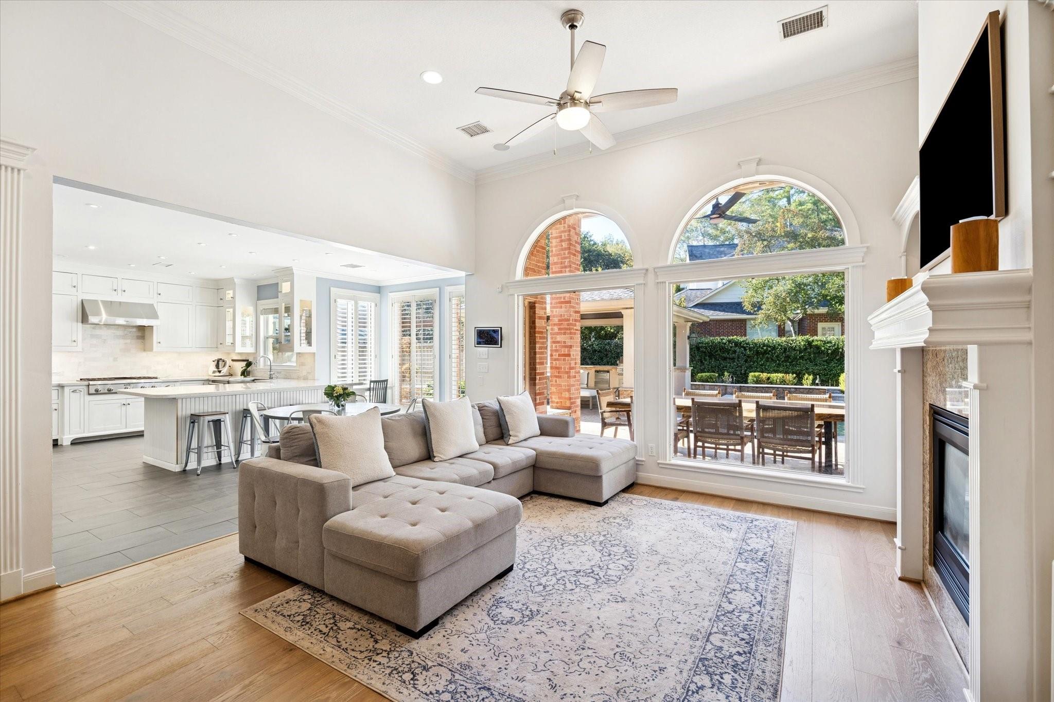 The Woodlands, Texas, 77382, United States, 4 Bedrooms Bedrooms, ,5 BathroomsBathrooms,Residential,Active,1989781