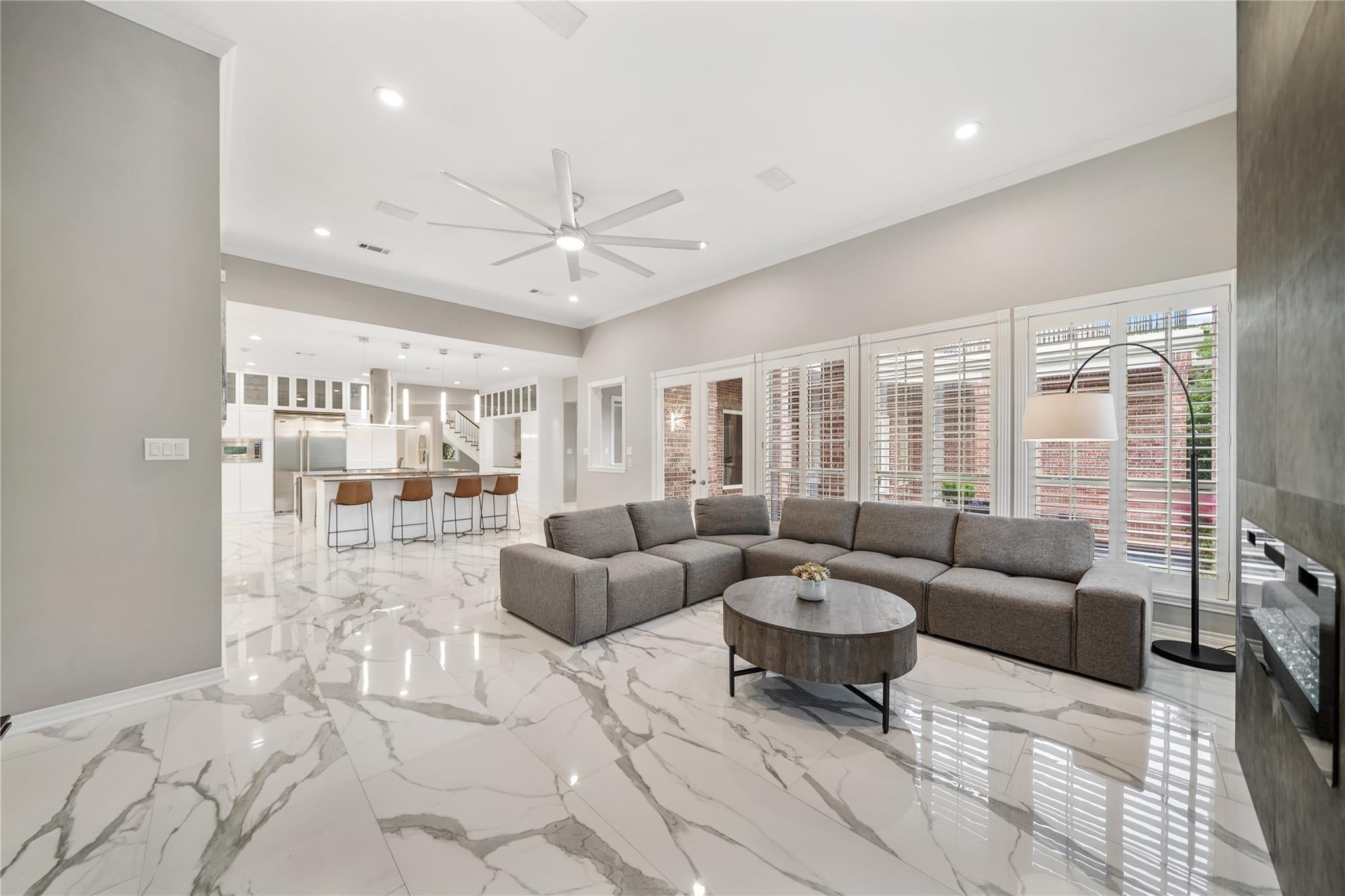 Sugar Land, Texas, 77479, United States, 6 Bedrooms Bedrooms, ,8 BathroomsBathrooms,Residential,Active,1973640