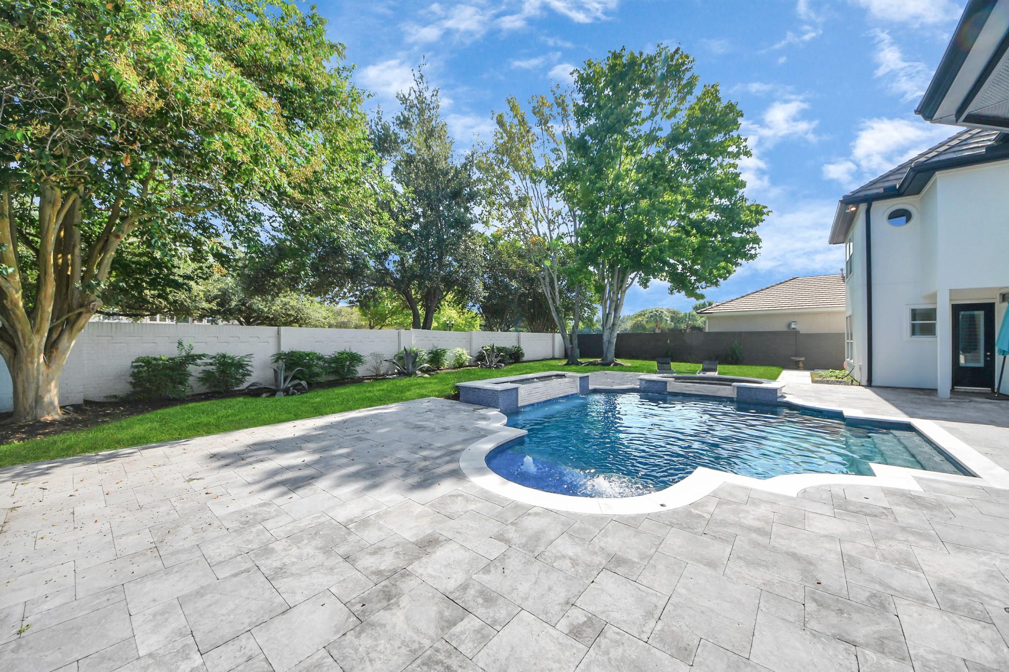 Missouri City, Texas, 77459, United States, 5 Bedrooms Bedrooms, ,4 BathroomsBathrooms,Residential,Active,1922655