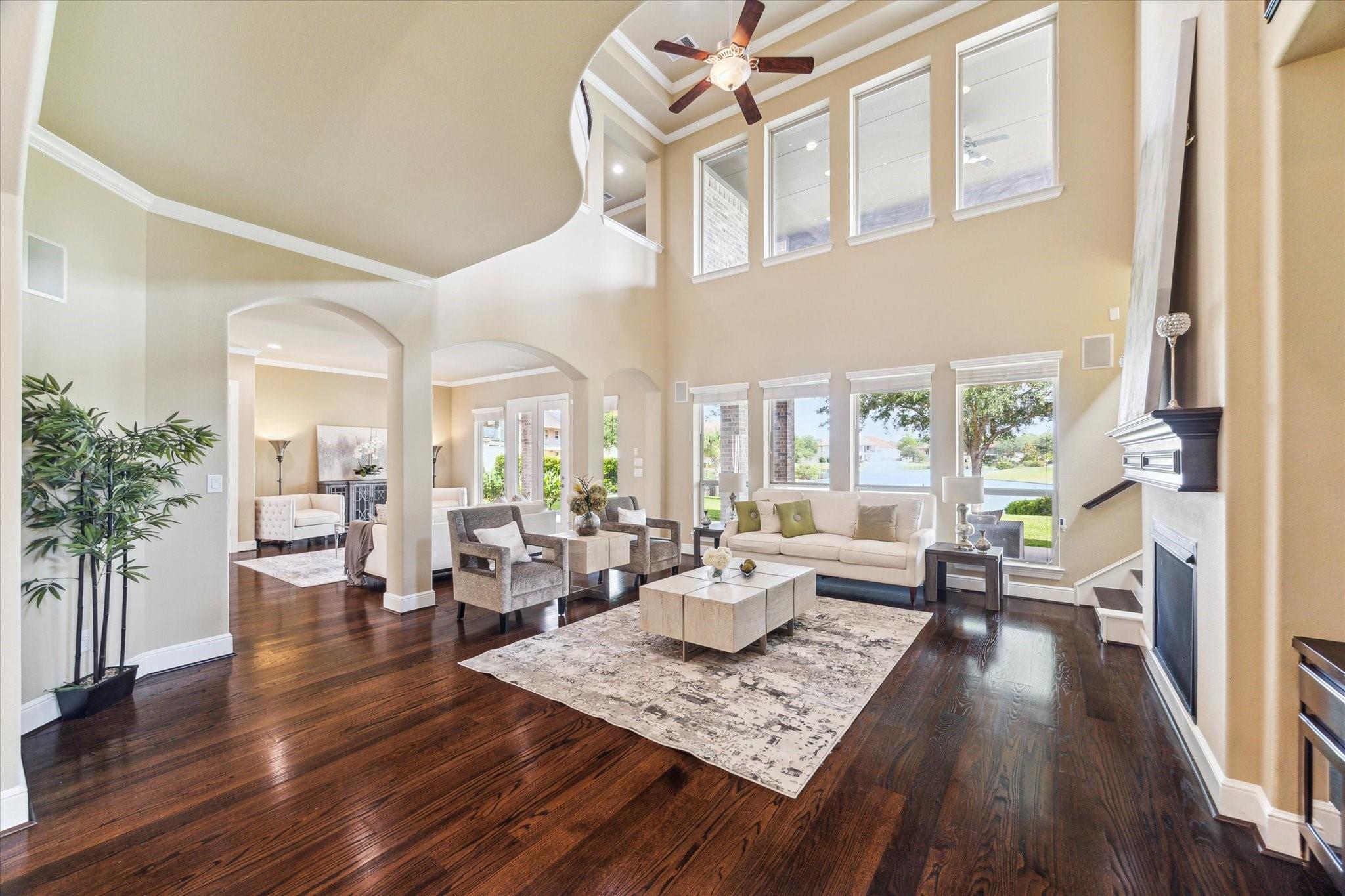 Sugar Land, Texas, 77479, United States, 5 Bedrooms Bedrooms, ,5 BathroomsBathrooms,Residential,Active,1871593