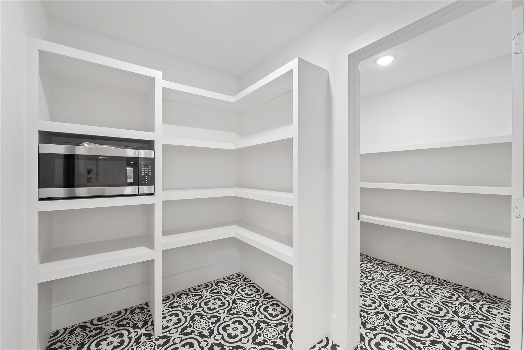 Anderson, Texas, 77830, United States, 6 Bedrooms Bedrooms, ,3 BathroomsBathrooms,Residential,Active,2007277