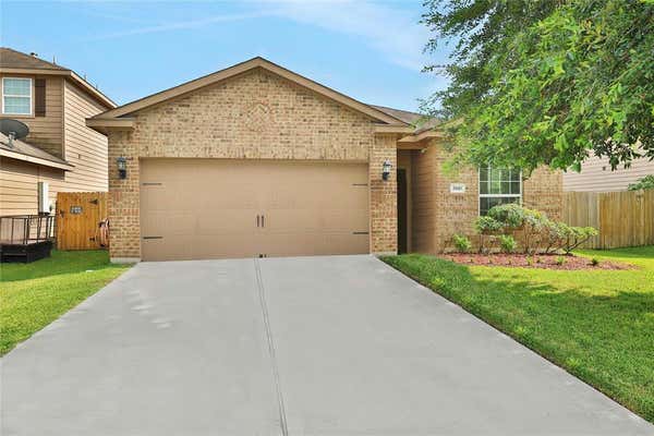 2610 TRACY LN, HIGHLANDS, TX 77562 - Image 1