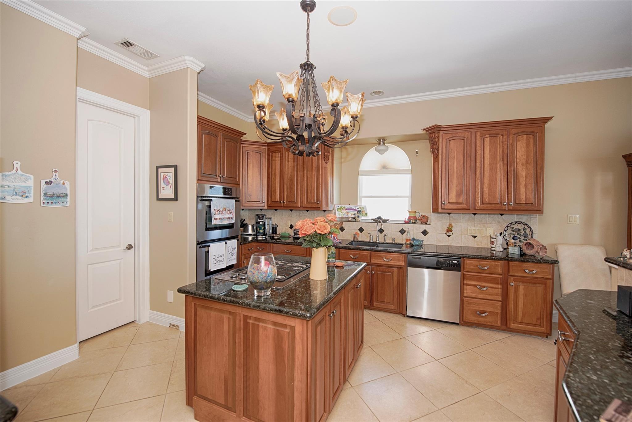 League City, Texas, 77565, United States, 3 Bedrooms Bedrooms, ,4 BathroomsBathrooms,Residential,Active,1843467