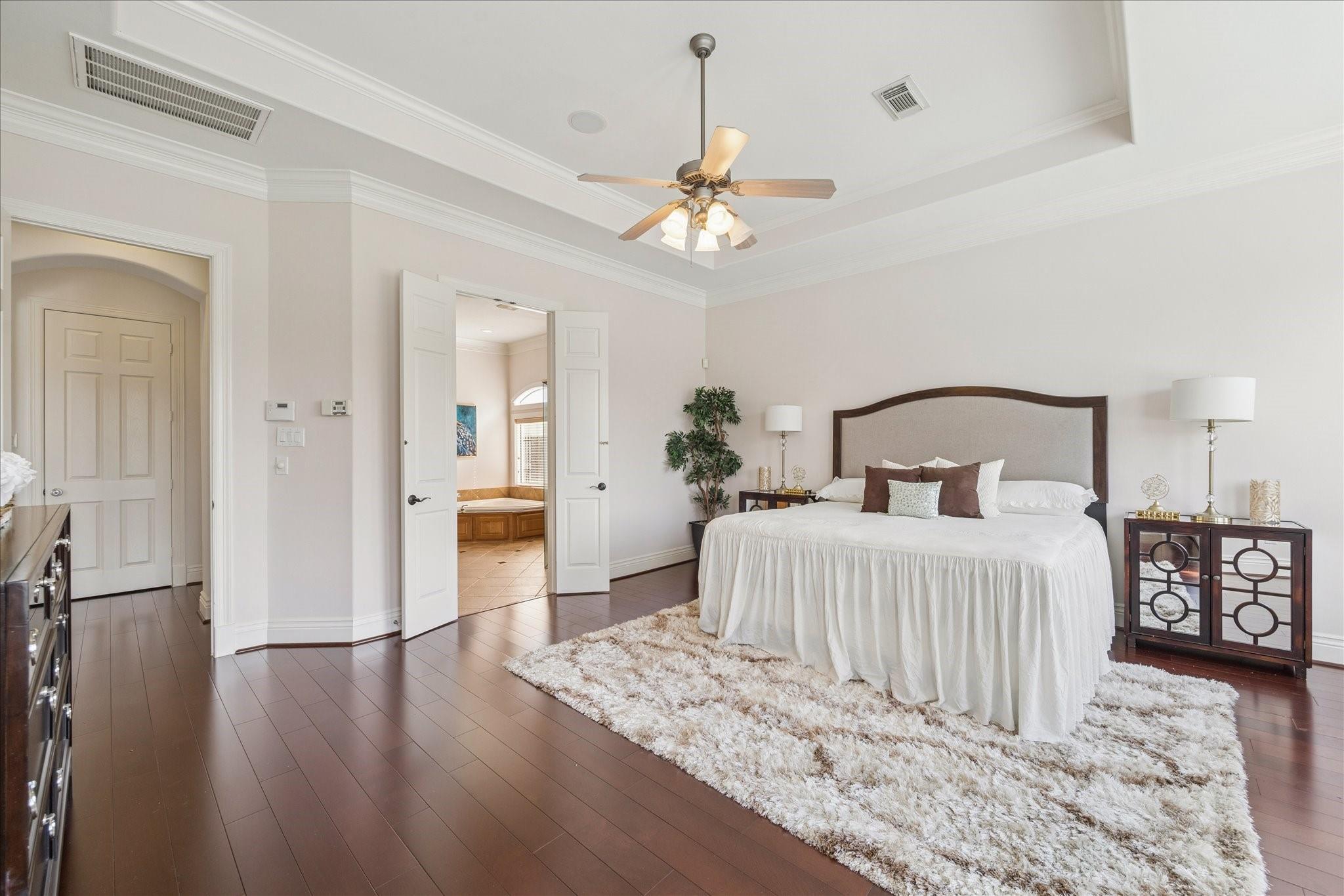 Sugar Land, Texas, 77479, United States, 5 Bedrooms Bedrooms, ,5 BathroomsBathrooms,Residential,Active,2007093