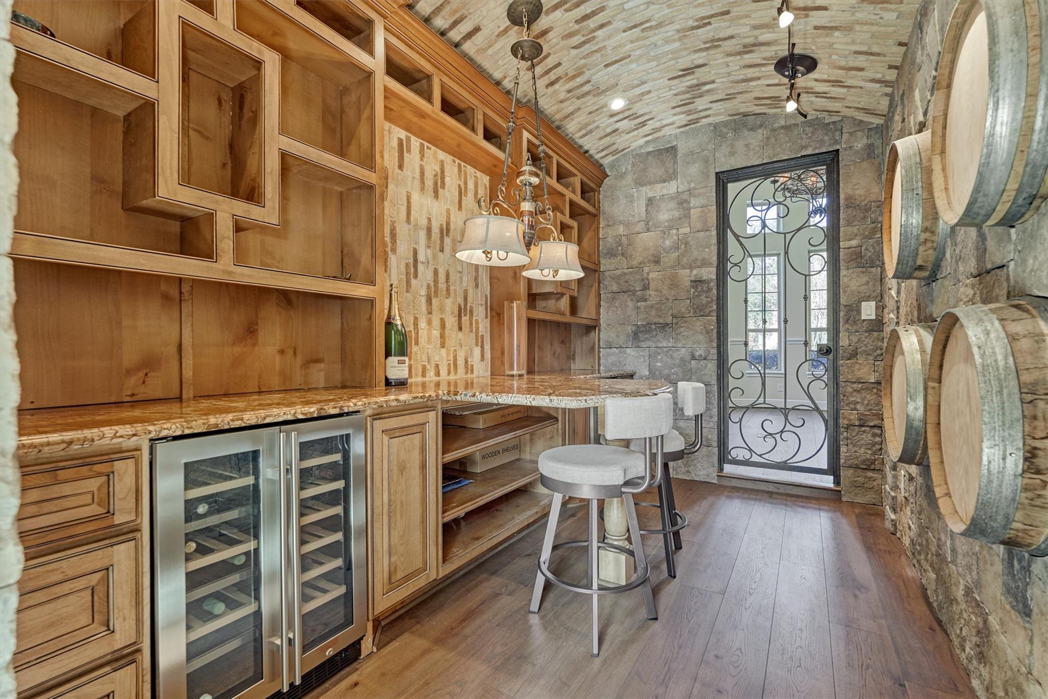 Spring, Texas, 77389, United States, 4 Bedrooms Bedrooms, ,5 BathroomsBathrooms,Residential,Active,2011447