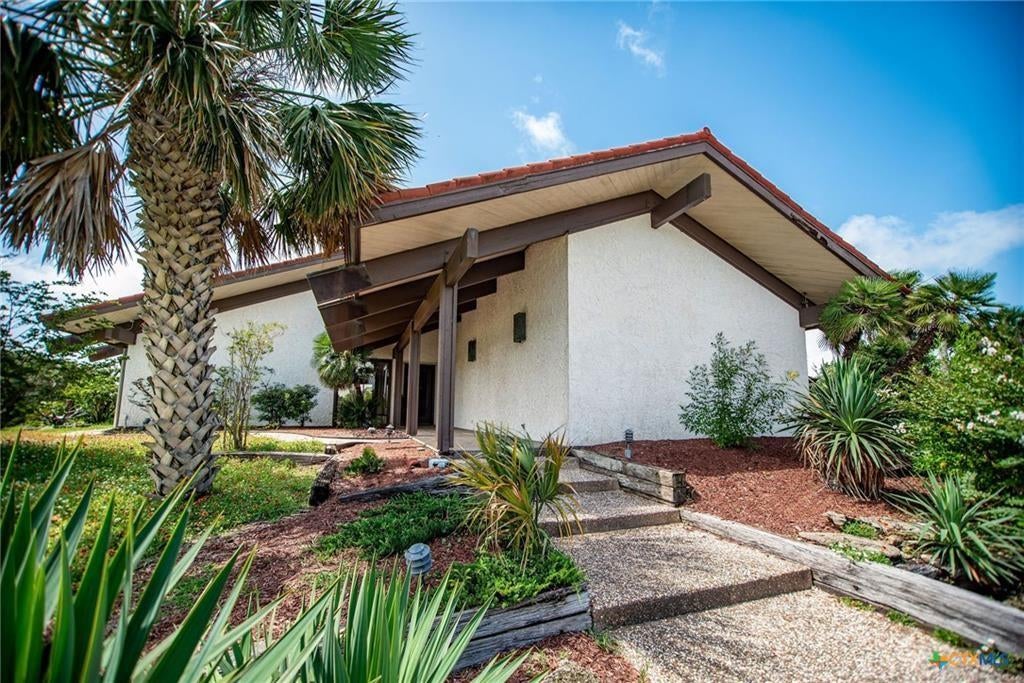 Port O Connor, Texas, 77982, United States, 3 Bedrooms Bedrooms, ,4 BathroomsBathrooms,Residential,Active,1860295