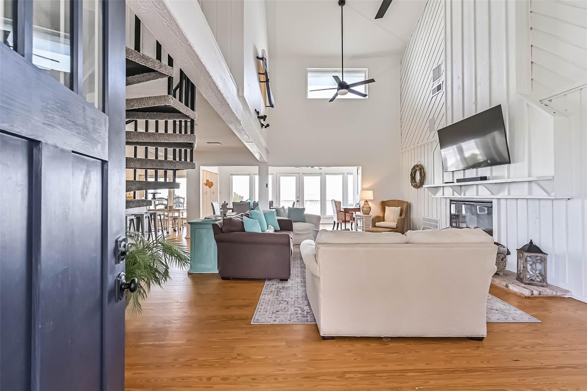 Galveston, Texas, 77554, United States, 4 Bedrooms Bedrooms, ,3 BathroomsBathrooms,Residential,Active,1909088