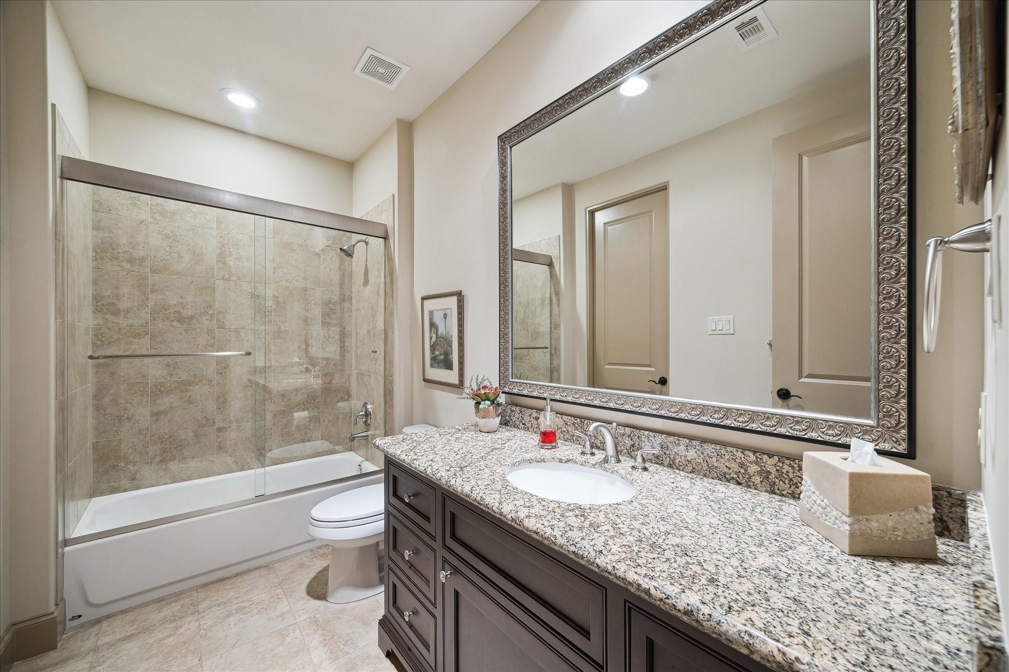 Sugar Land, Texas, 77478, United States, 3 Bedrooms Bedrooms, ,4 BathroomsBathrooms,Residential,Active,2001045