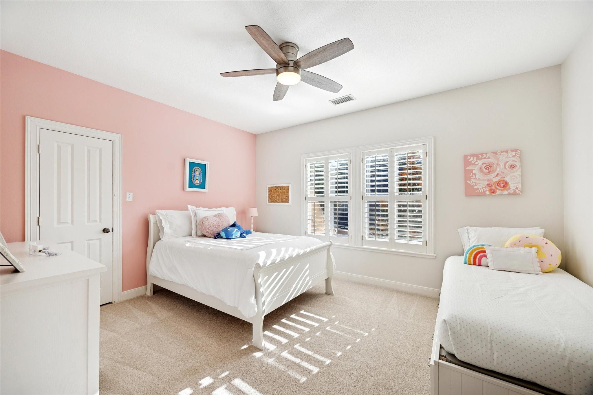 The Woodlands, Texas, 77382, United States, 4 Bedrooms Bedrooms, ,5 BathroomsBathrooms,Residential,Pending,2007189