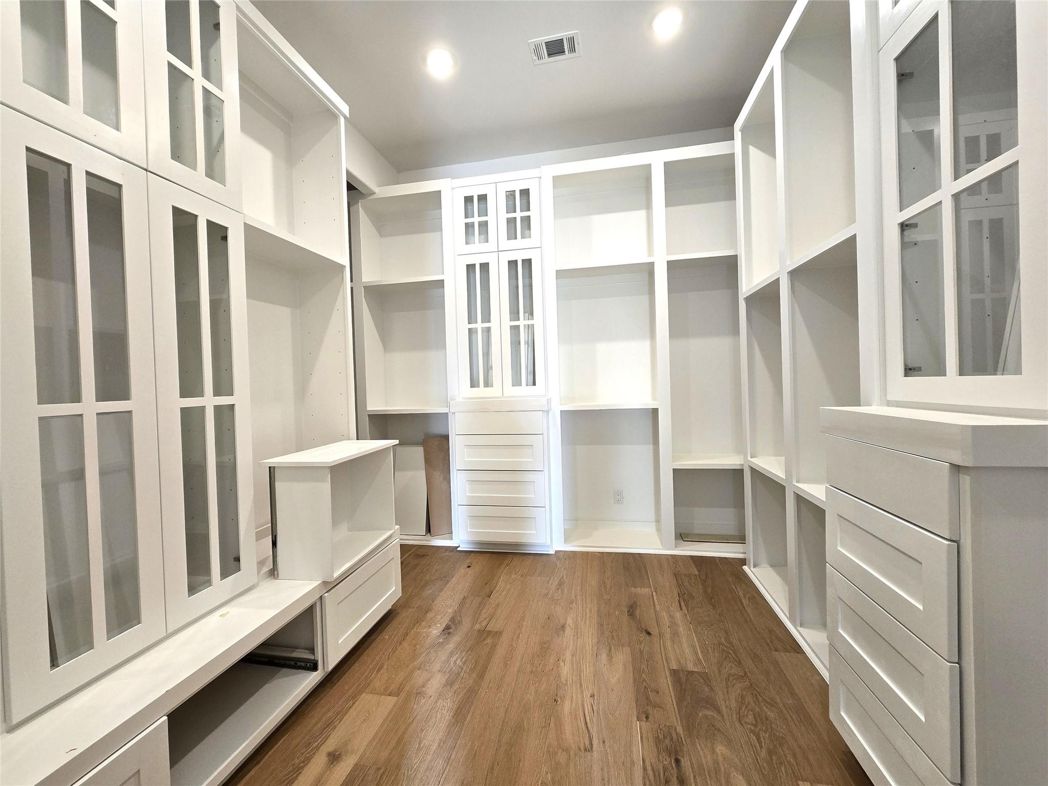 Montgomery, Texas, 77356, United States, 4 Bedrooms Bedrooms, ,5 BathroomsBathrooms,Residential,Active,2019138