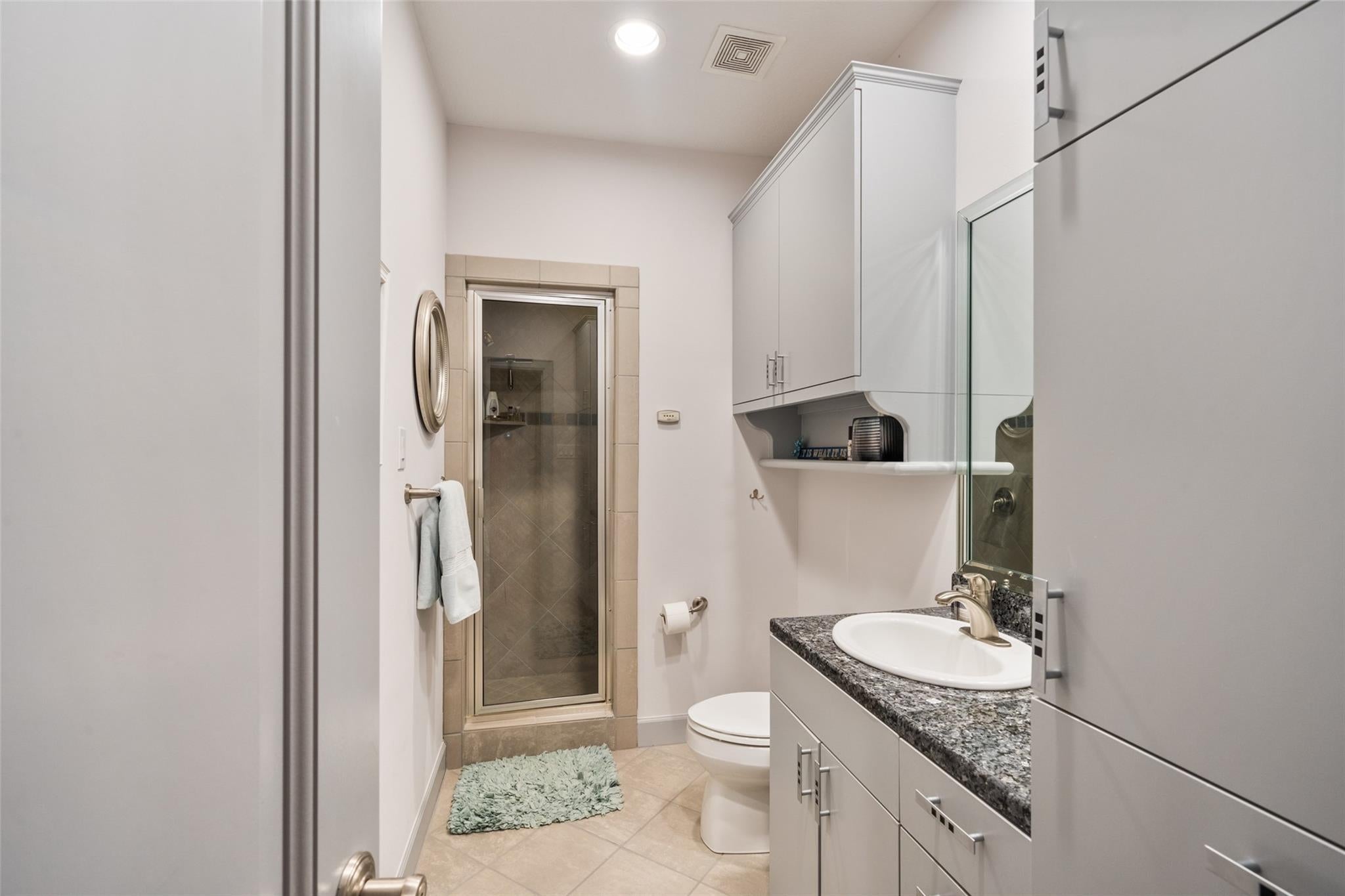 Montgomery, Texas, 77356, United States, 3 Bedrooms Bedrooms, ,4 BathroomsBathrooms,Residential,Active,1992537