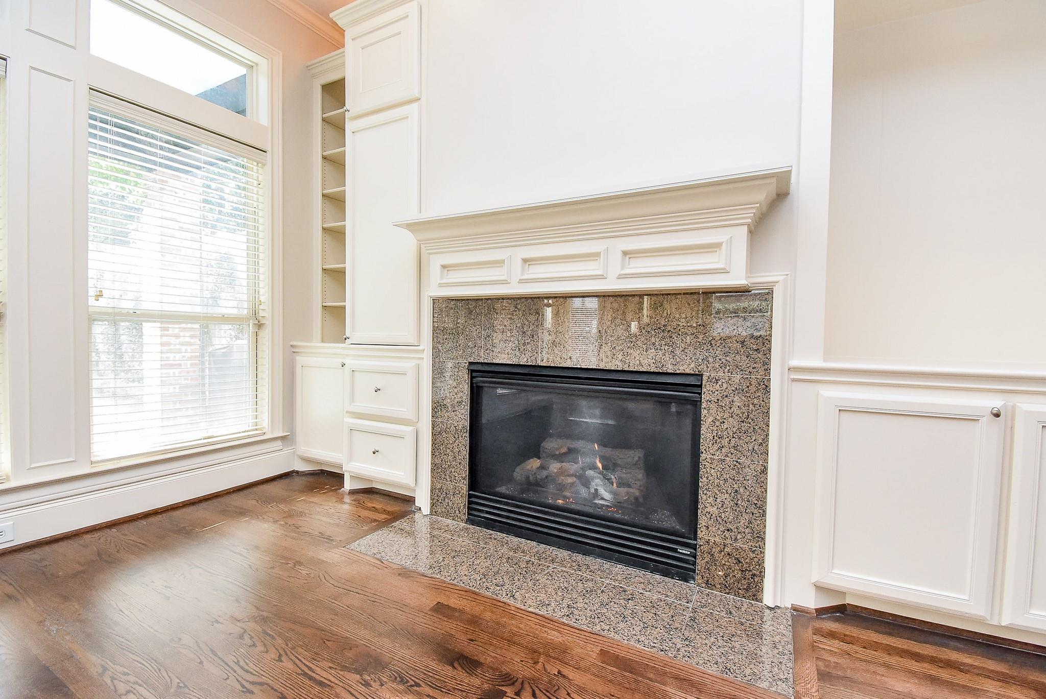 Houston, Texas, 77098, United States, 4 Bedrooms Bedrooms, ,4 BathroomsBathrooms,Residential,Pending,2007219