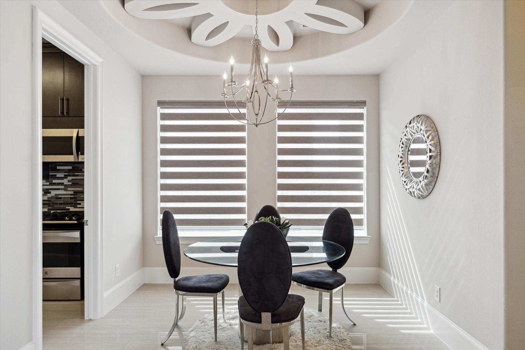 Sugar Land, Texas, 77479, United States, 5 Bedrooms Bedrooms, ,6 BathroomsBathrooms,Residential,Active,2015464