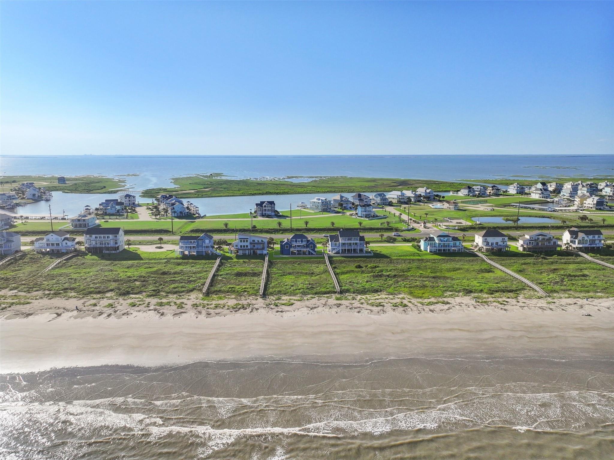 Galveston, Texas, 77554, United States, ,4 BathroomsBathrooms,Residential,Active,1704237