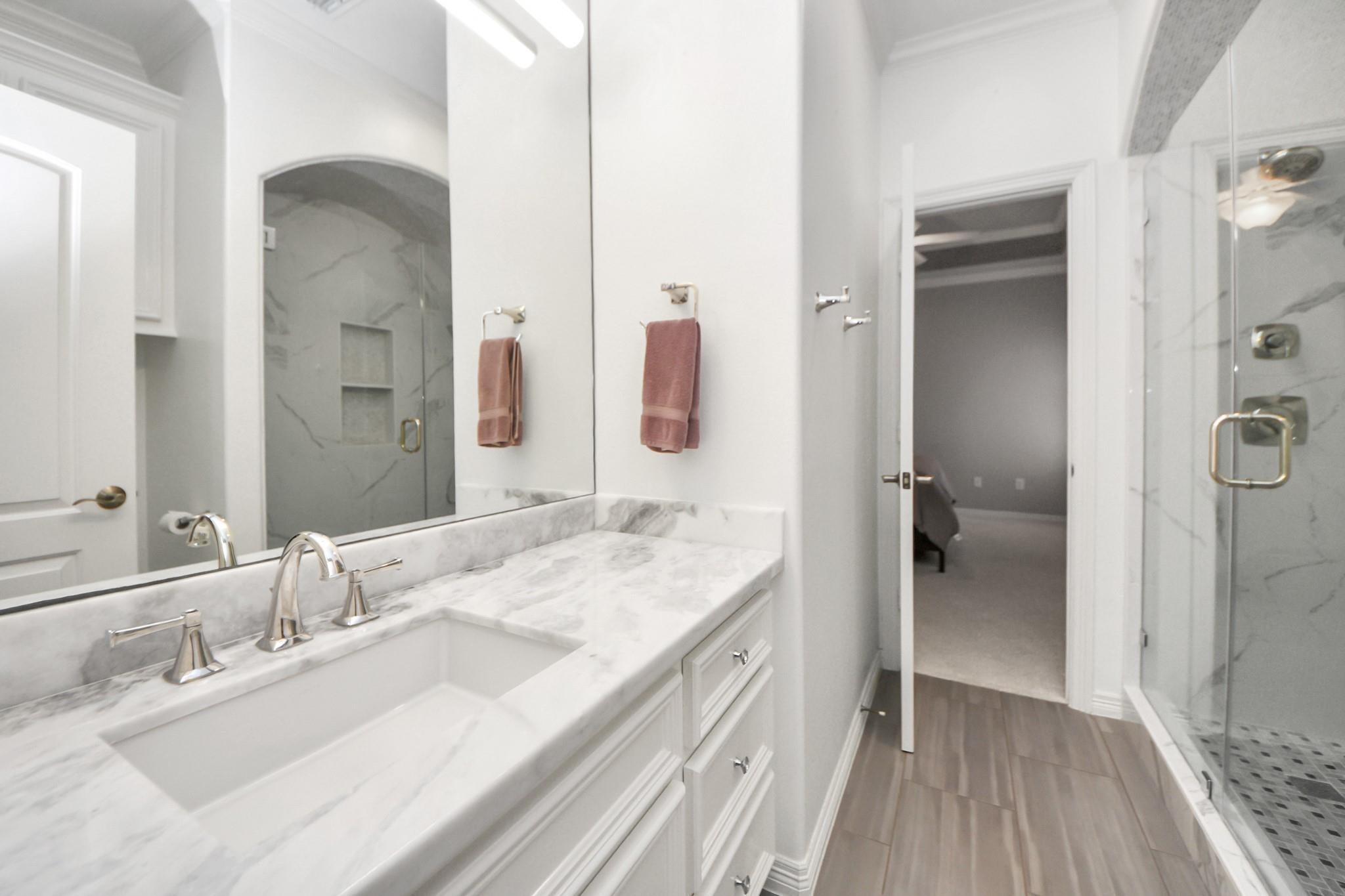 Missouri City, Texas, 77459, United States, 5 Bedrooms Bedrooms, ,4 BathroomsBathrooms,Residential,Active,1922655