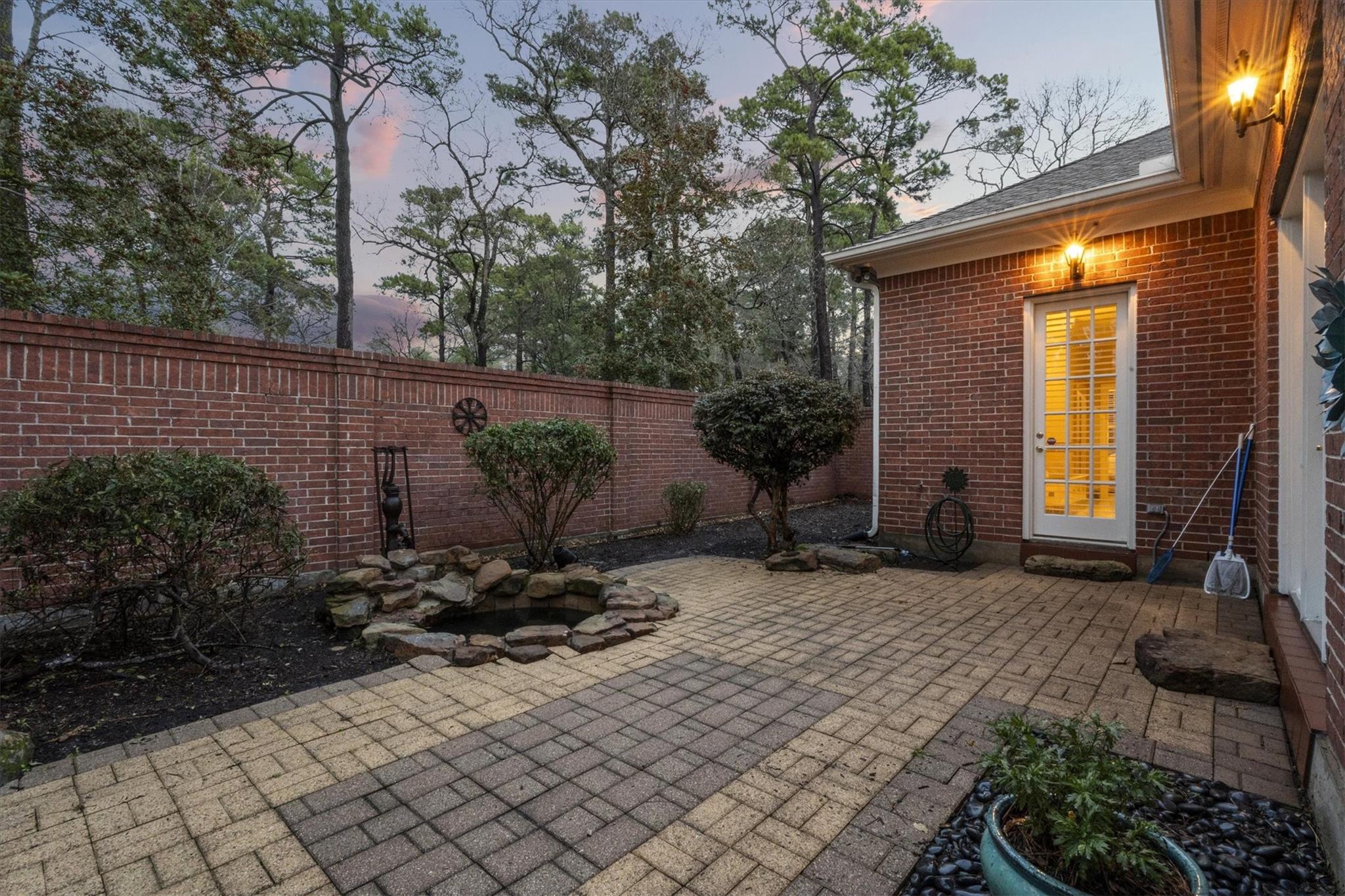 Tomball, Texas, 77377, United States, 4 Bedrooms Bedrooms, ,4 BathroomsBathrooms,Residential,Active,2015478