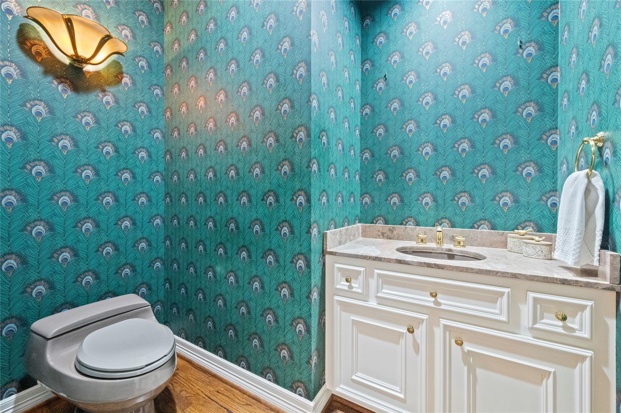 Houston, Texas, 77027, United States, 4 Bedrooms Bedrooms, ,5 BathroomsBathrooms,Residential,Active,1973647