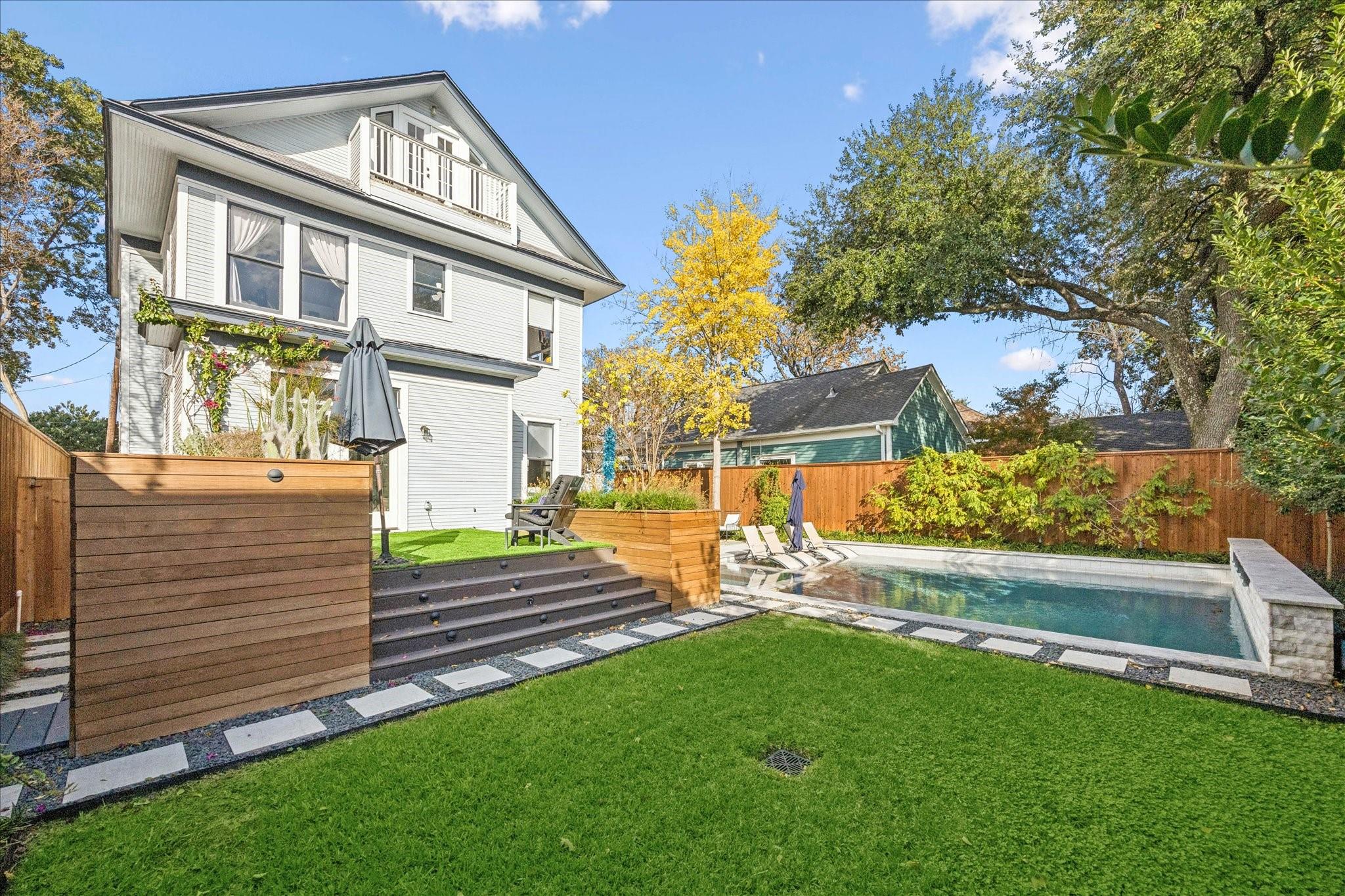 Houston, Texas, 77009, United States, 4 Bedrooms Bedrooms, ,2 BathroomsBathrooms,Residential,Active,2006963